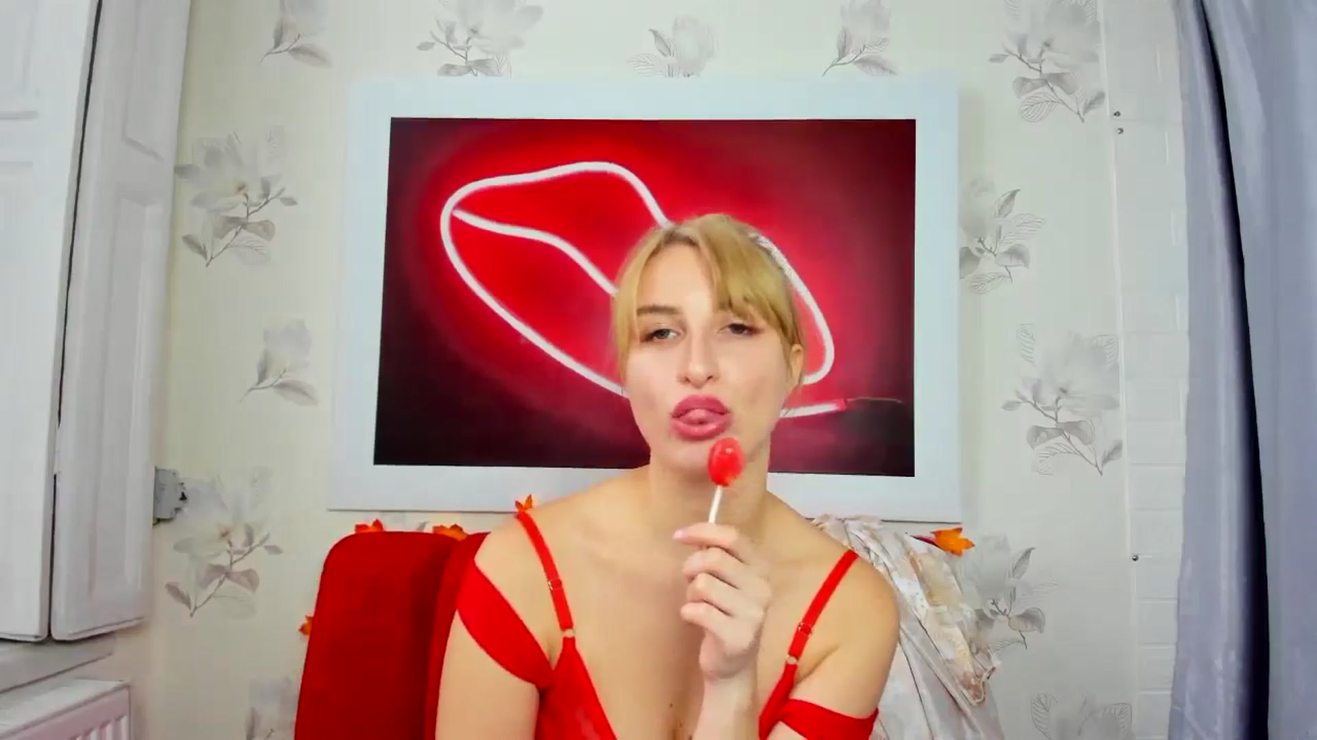 Gallery image thumbnail from EmiilyCandy's myfreecams stream on, 11/21/2024, 13:41 image 5 of 20