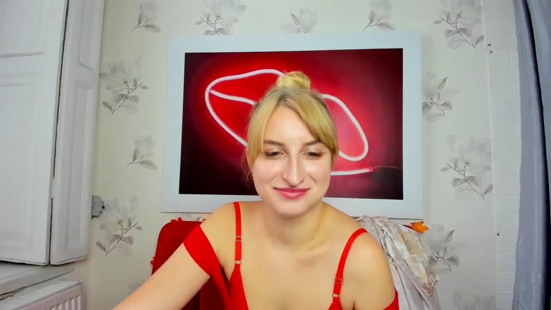 Gallery image thumbnail from EmiilyCandy's myfreecams stream on, 11/21/2024, 13:41 image 11 of 20