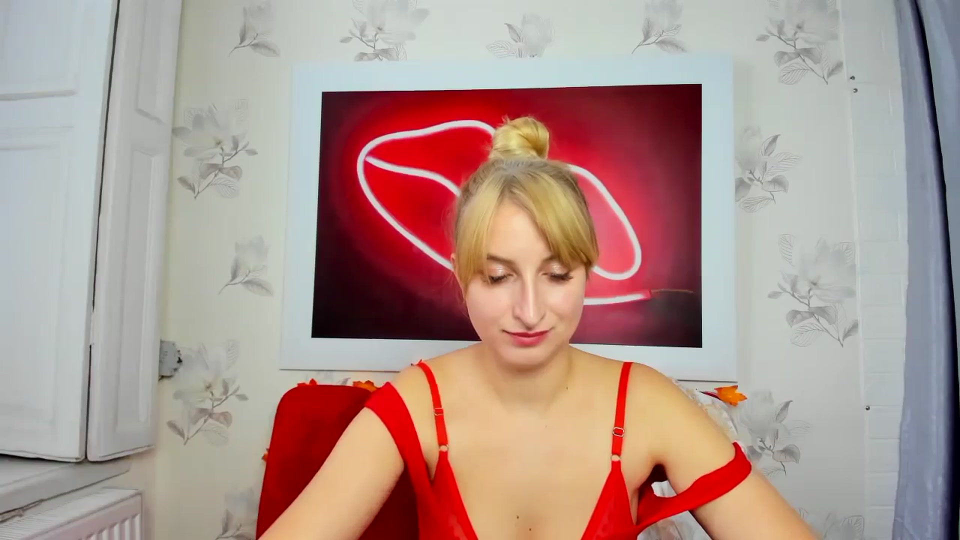 Gallery image thumbnail from EmiilyCandy's myfreecams stream on, 11/21/2024, 13:41 image 15 of 20