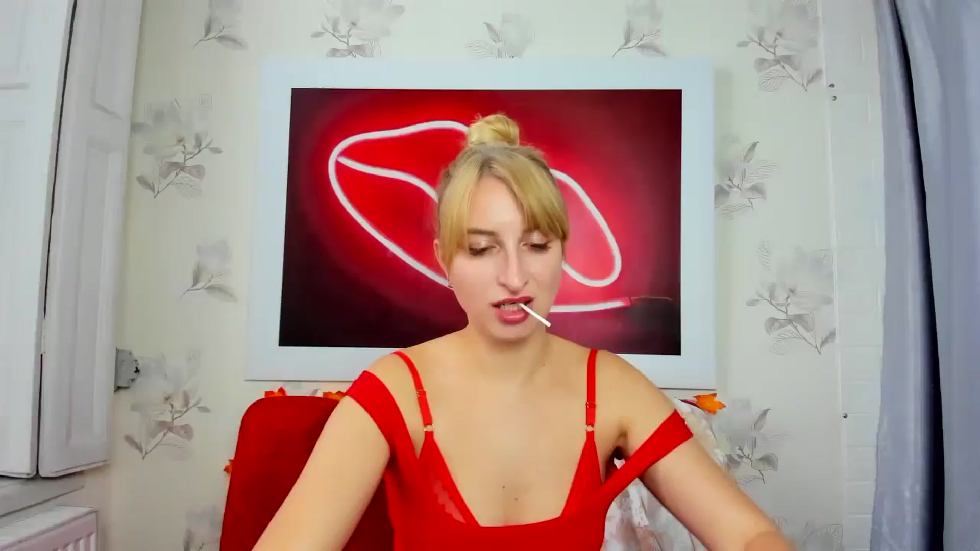 Gallery image thumbnail from EmiilyCandy's myfreecams stream on, 11/21/2024, 13:41 image 6 of 20