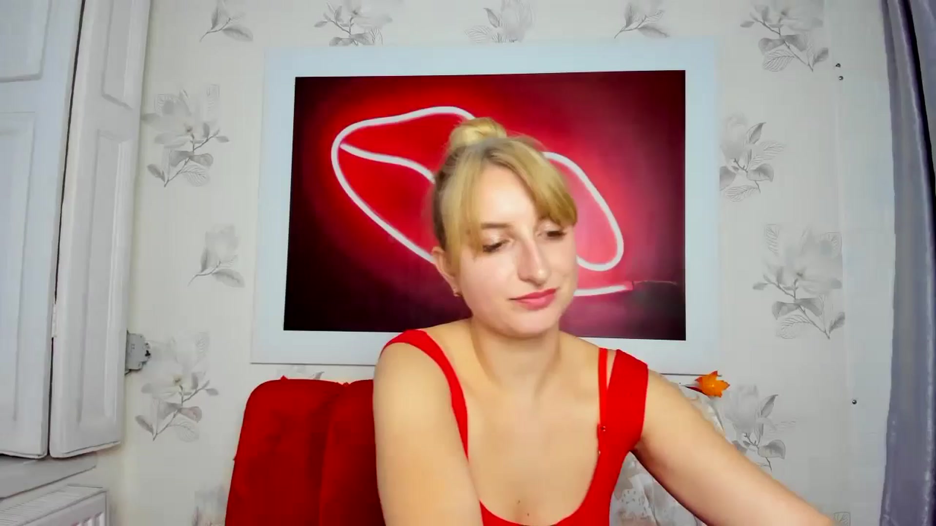 Gallery image thumbnail from EmiilyCandy's myfreecams stream on, 11/21/2024, 14:57 image 1 of 20