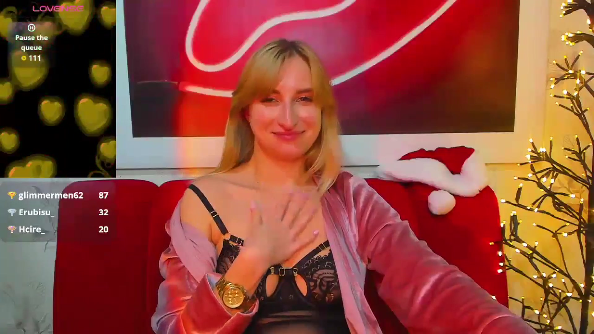 Gallery image thumbnail from EmiilyCandy's myfreecams stream on, 12/25/2024, 17:55 image 10 of 20