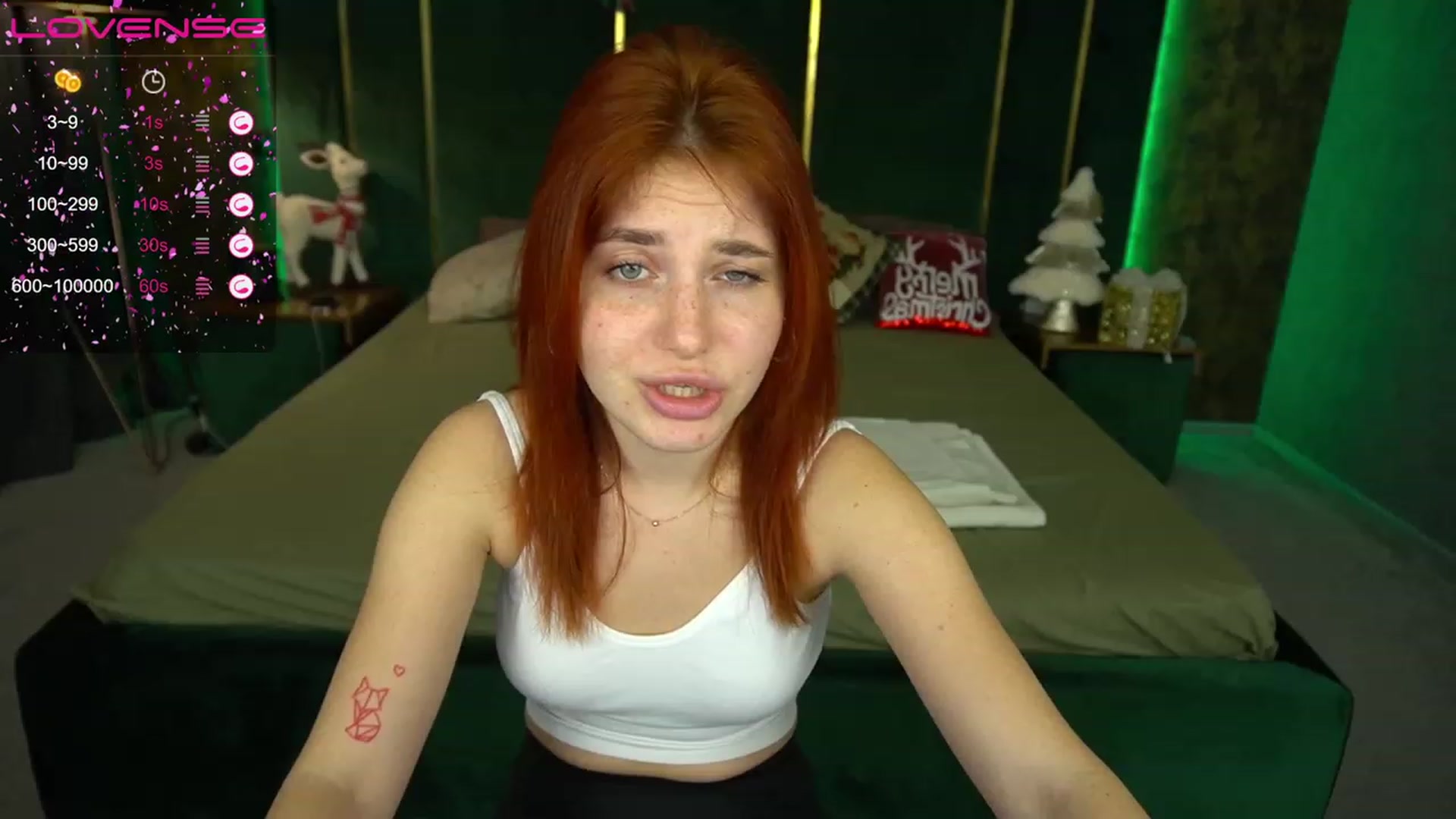 Gallery image thumbnail from EmiilyFox's myfreecams stream on, 12/25/2023, 12:49 image 3 of 20
