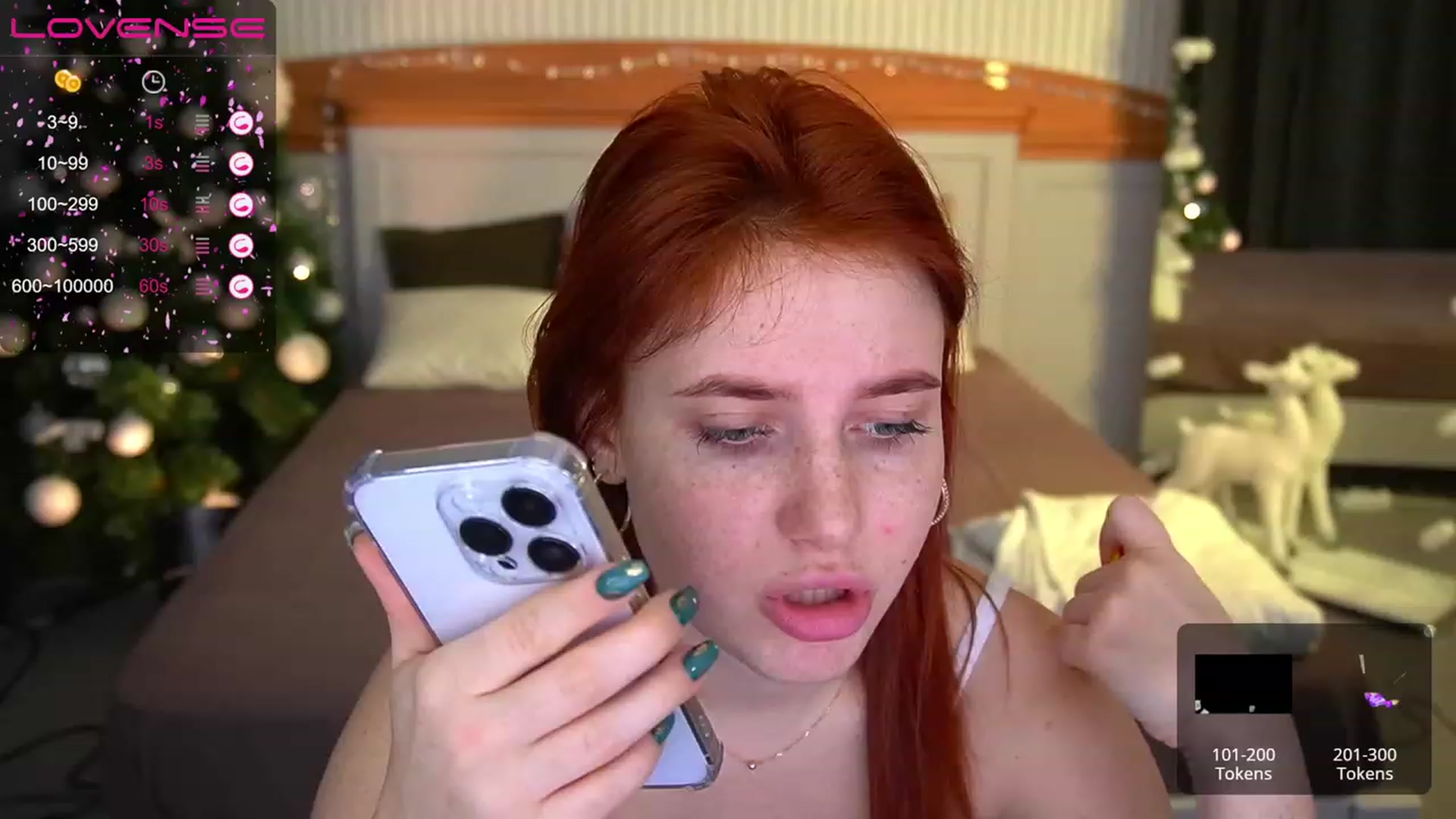 Gallery image thumbnail from EmiilyFox's myfreecams stream on, 01/02/2024, 10:23 image 11 of 20