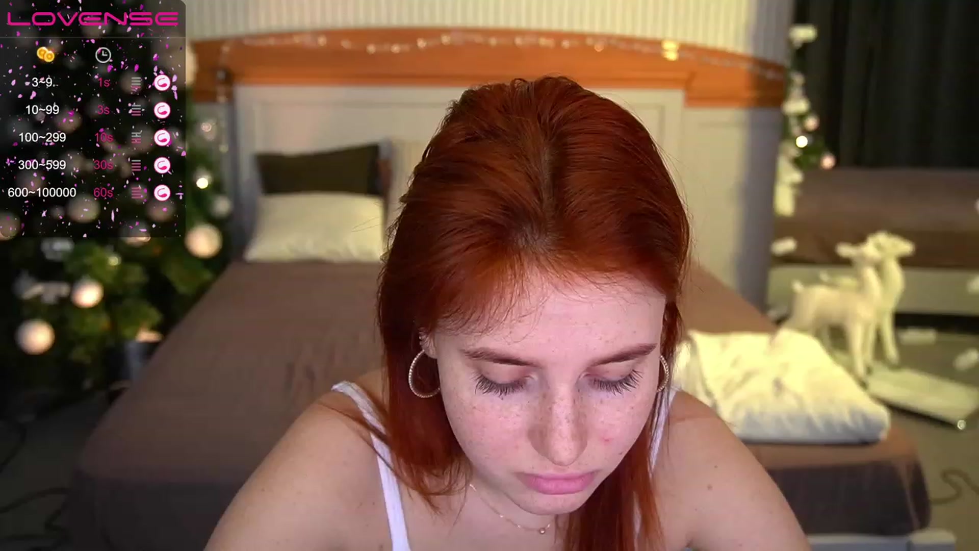 Gallery image thumbnail from EmiilyFox's myfreecams stream on, 01/02/2024, 10:23 image 5 of 20