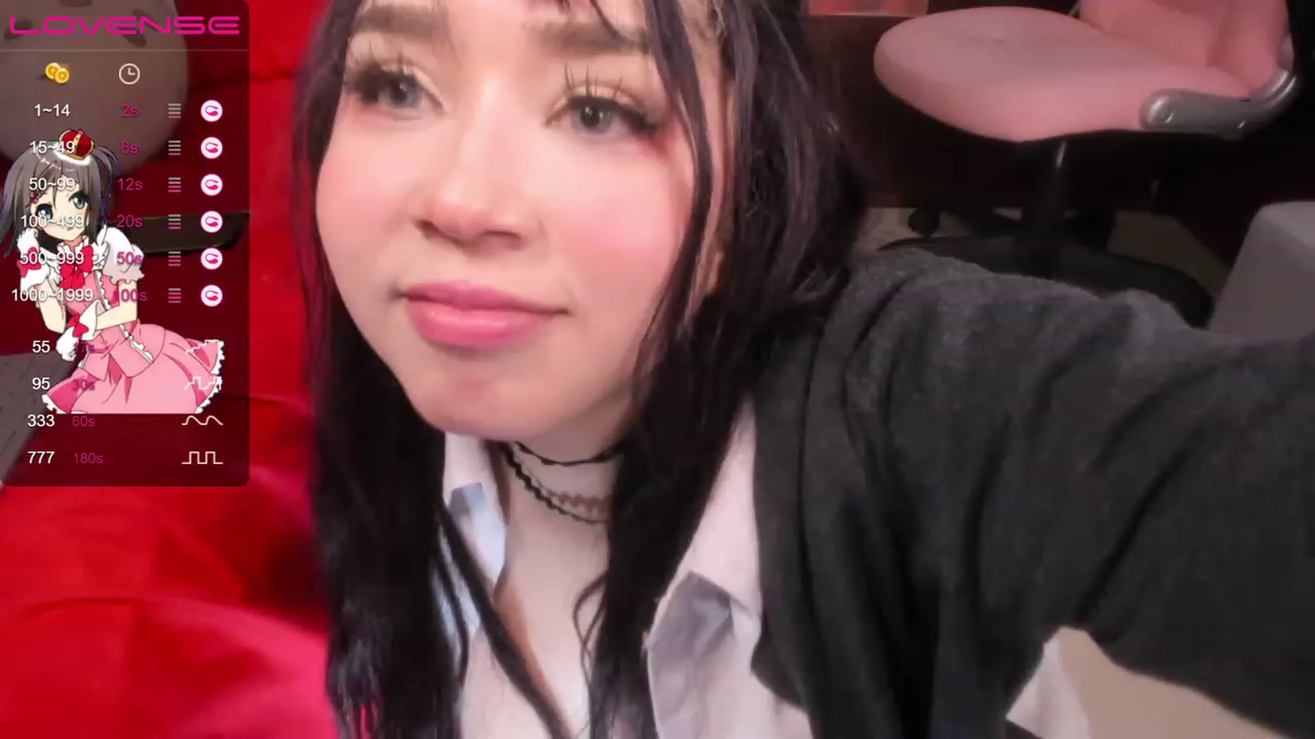 Gallery image thumbnail from Emili_cute's myfreecams stream on, 11/22/2022, 08:23 image 14 of 20