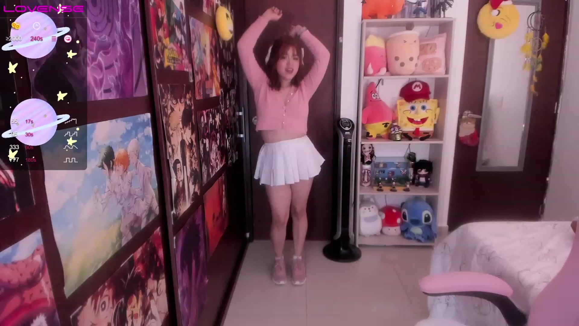 Gallery image thumbnail from Emili_cute's myfreecams stream on, 11/29/2022, 03:30 image 1 of 20