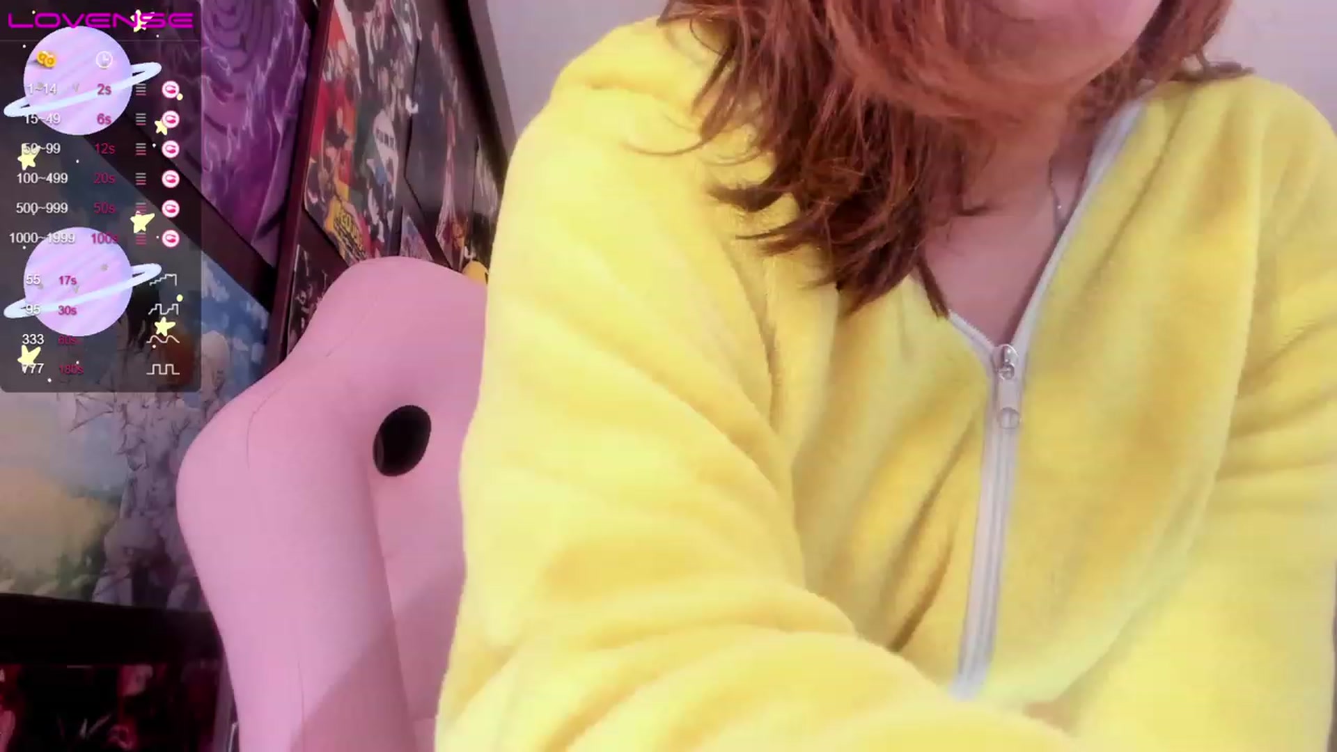 Gallery image thumbnail from Emili_cute's myfreecams stream on, 11/29/2022, 07:13 image 3 of 20