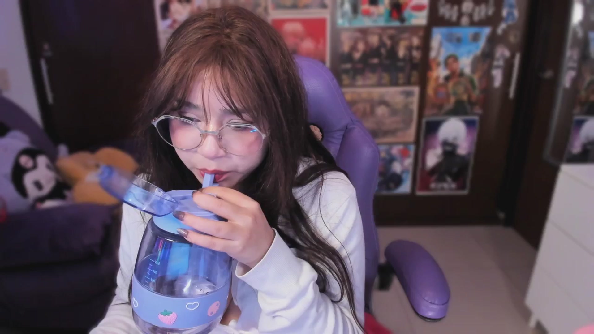 Gallery image thumbnail from Emili_cute's myfreecams stream on, 09/07/2025, 09:44 image 14 of 20