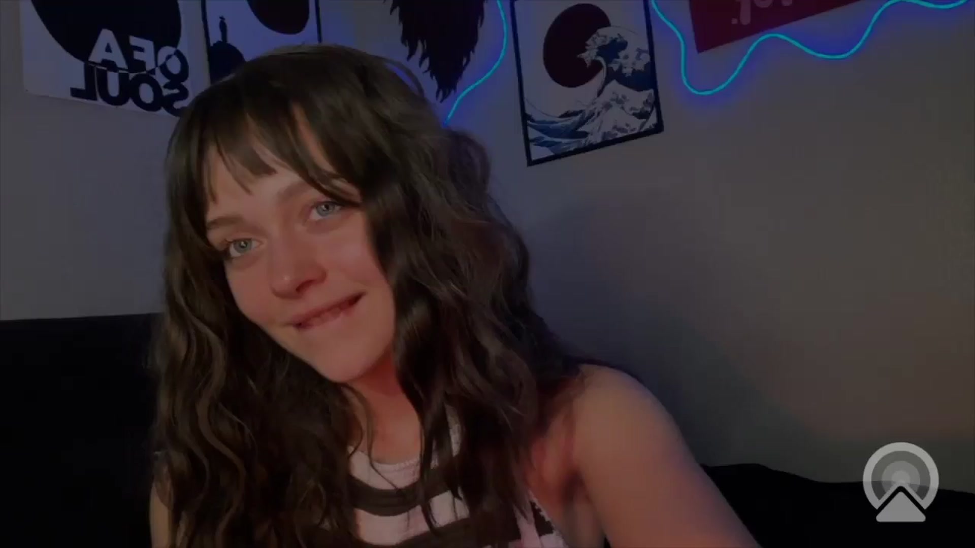 Gallery image thumbnail from Emilia0_0_7's myfreecams stream on, 02/22/2026, 01:56 image 1 of 20