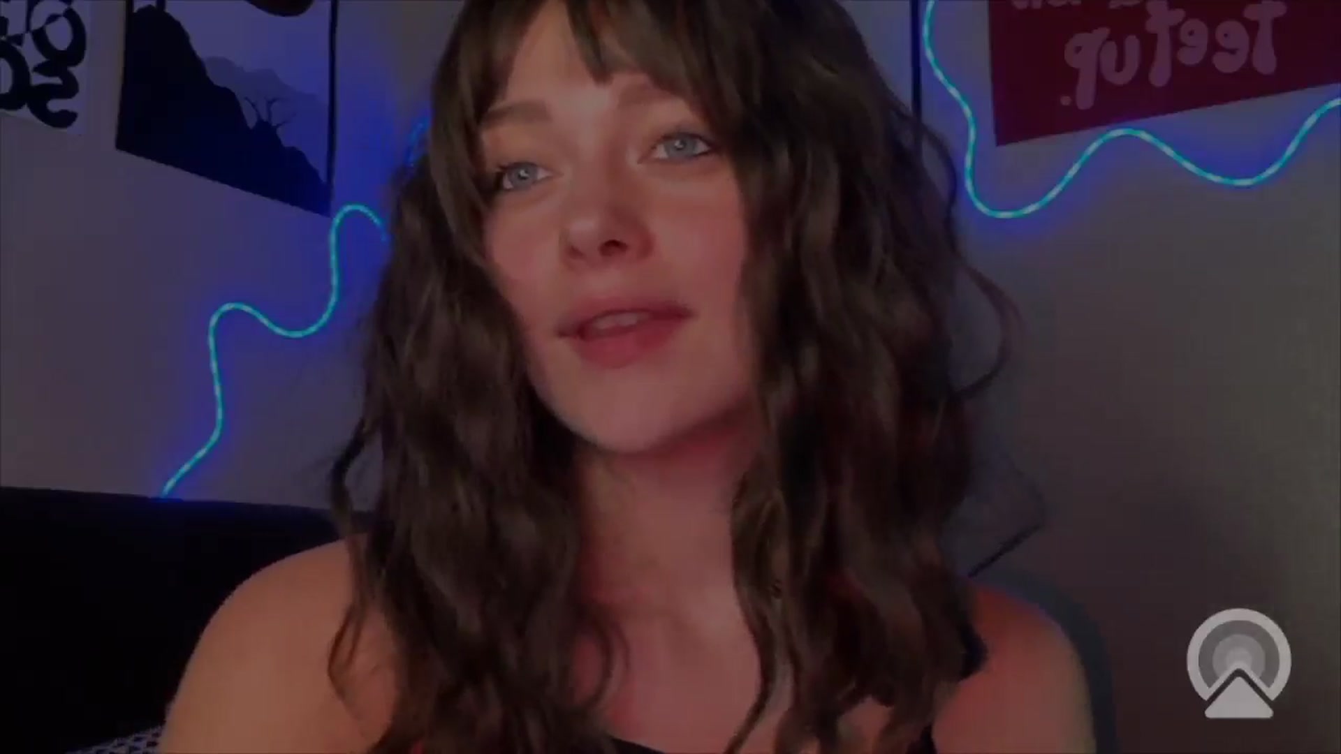 Gallery image thumbnail from Emilia0_0_7's myfreecams stream on, 02/22/2026, 20:16 image 9 of 20