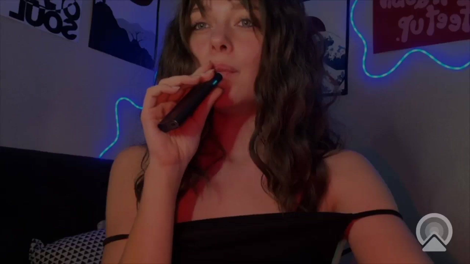 Gallery image thumbnail from Emilia0_0_7's myfreecams stream on, 02/22/2026, 20:16 image 5 of 20