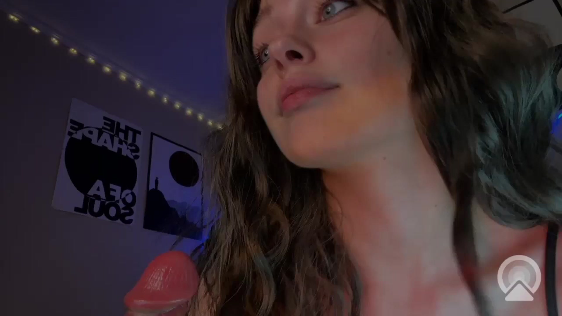 Gallery image thumbnail from Emilia0_0_7's myfreecams stream on, 02/23/2026, 24:01 image 7 of 20