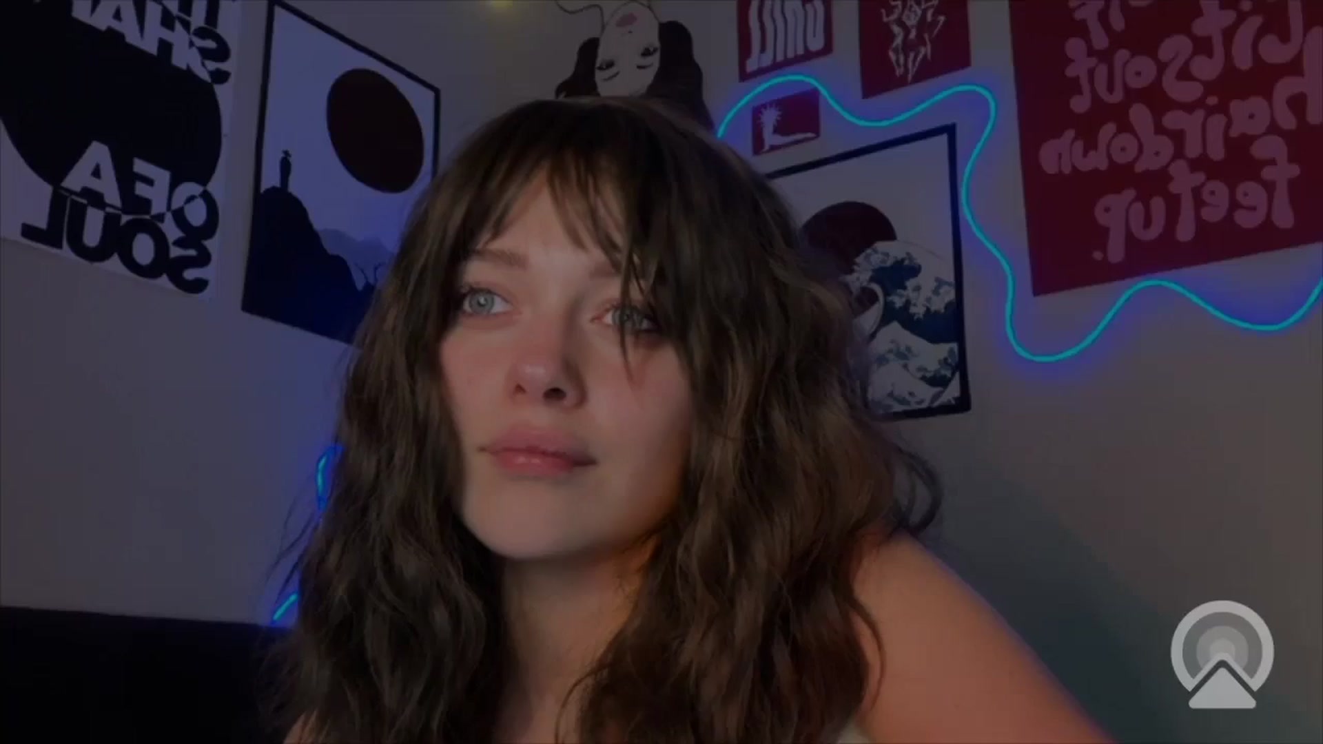 Gallery image thumbnail from Emilia0_0_7's myfreecams stream on, 02/23/2026, 24:01 image 13 of 20
