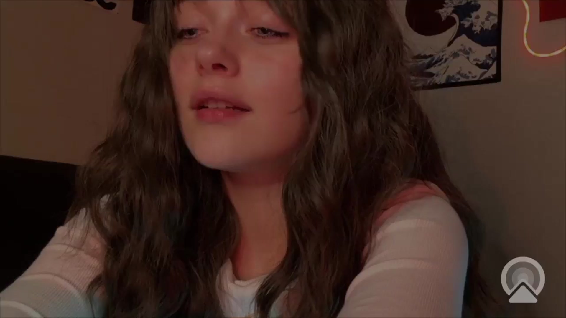 Gallery image thumbnail from Emilia0_0_7's myfreecams stream on, 02/24/2026, 24:14 image 15 of 20