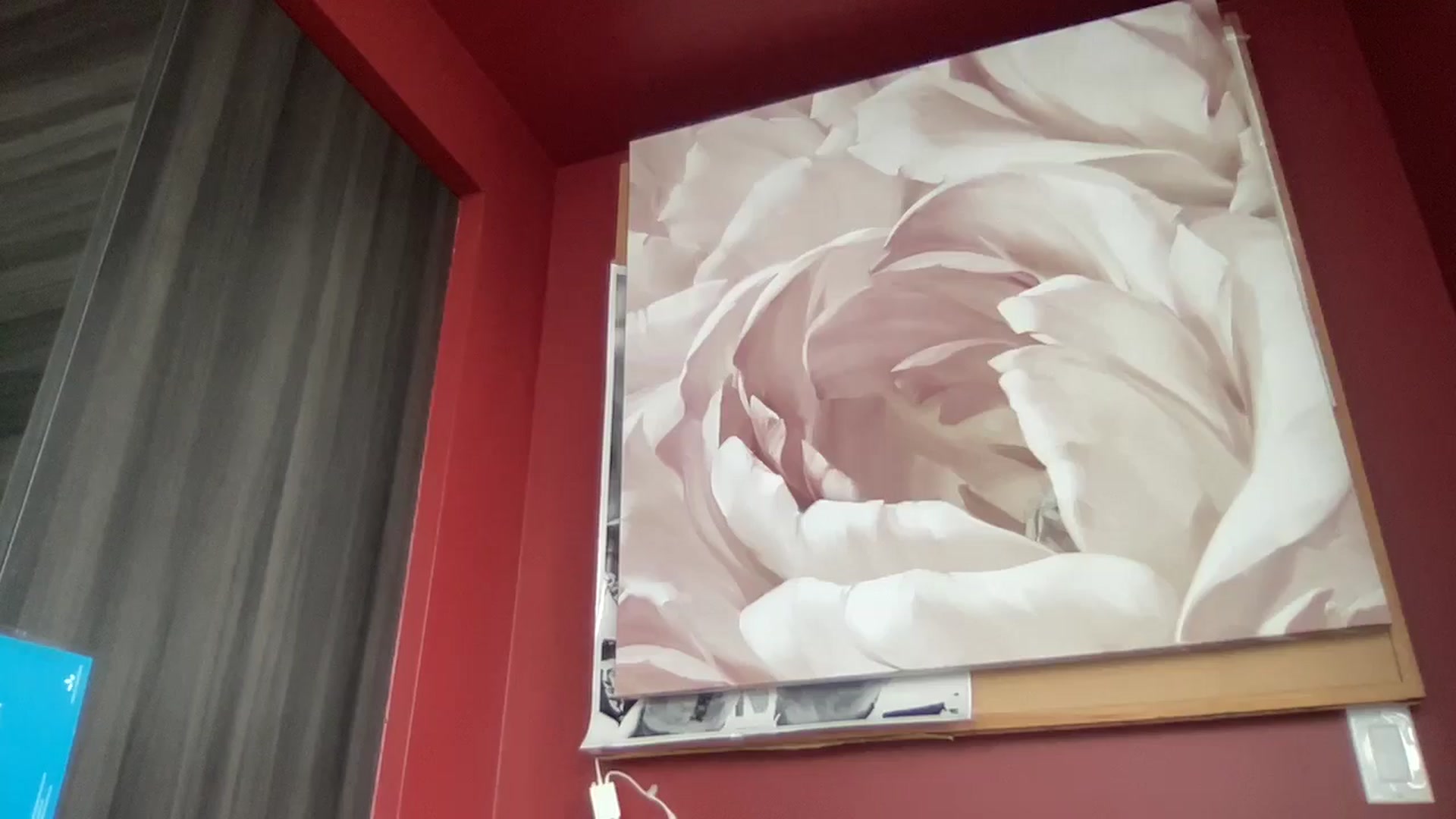Gallery image thumbnail from EmiliaBrooks's myfreecams stream on, 10/15/2024, 23:00 image 10 of 20