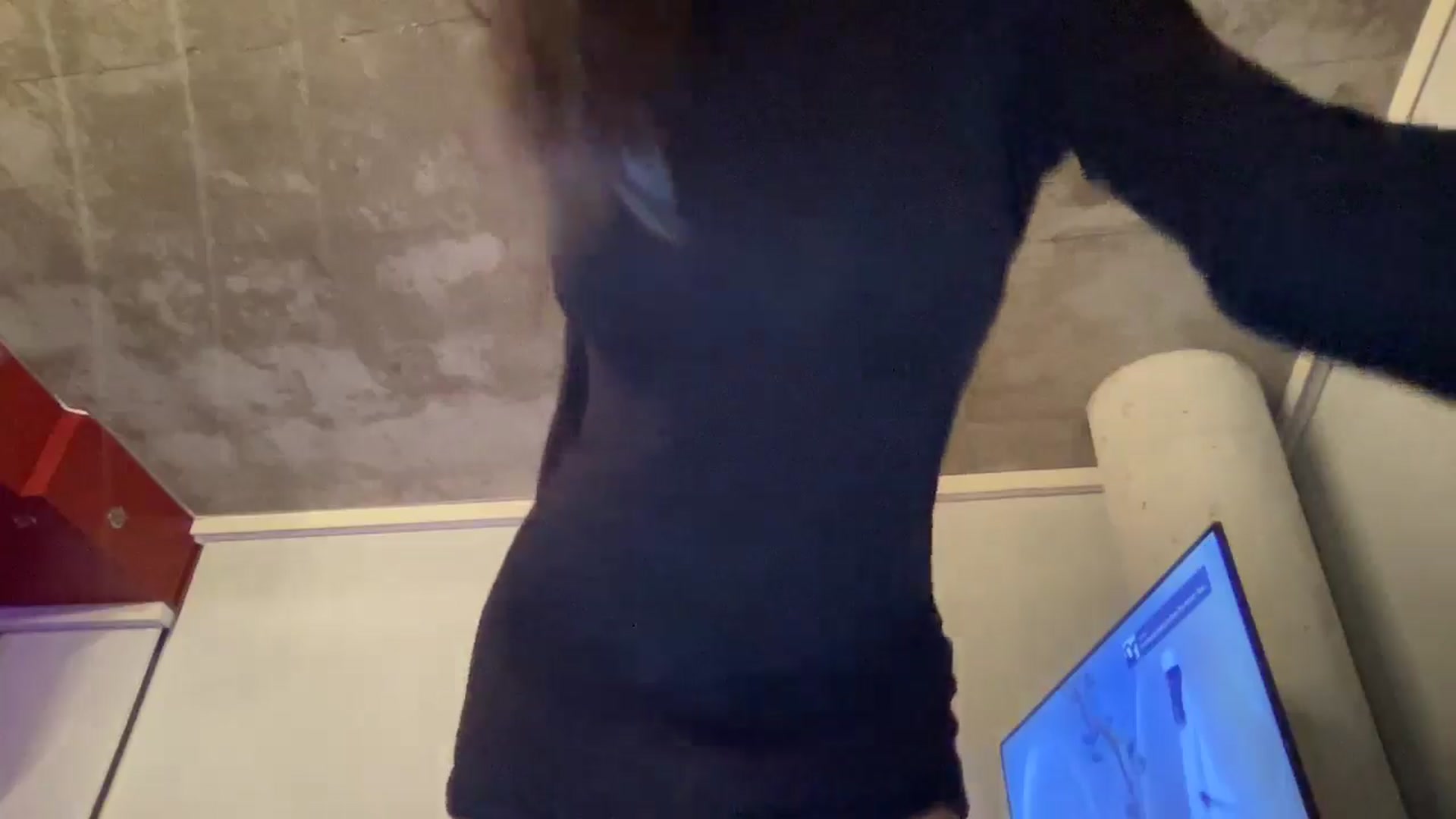 Gallery image thumbnail from EmiliaBrooks's myfreecams stream on, 10/29/2024, 23:12 image 7 of 20