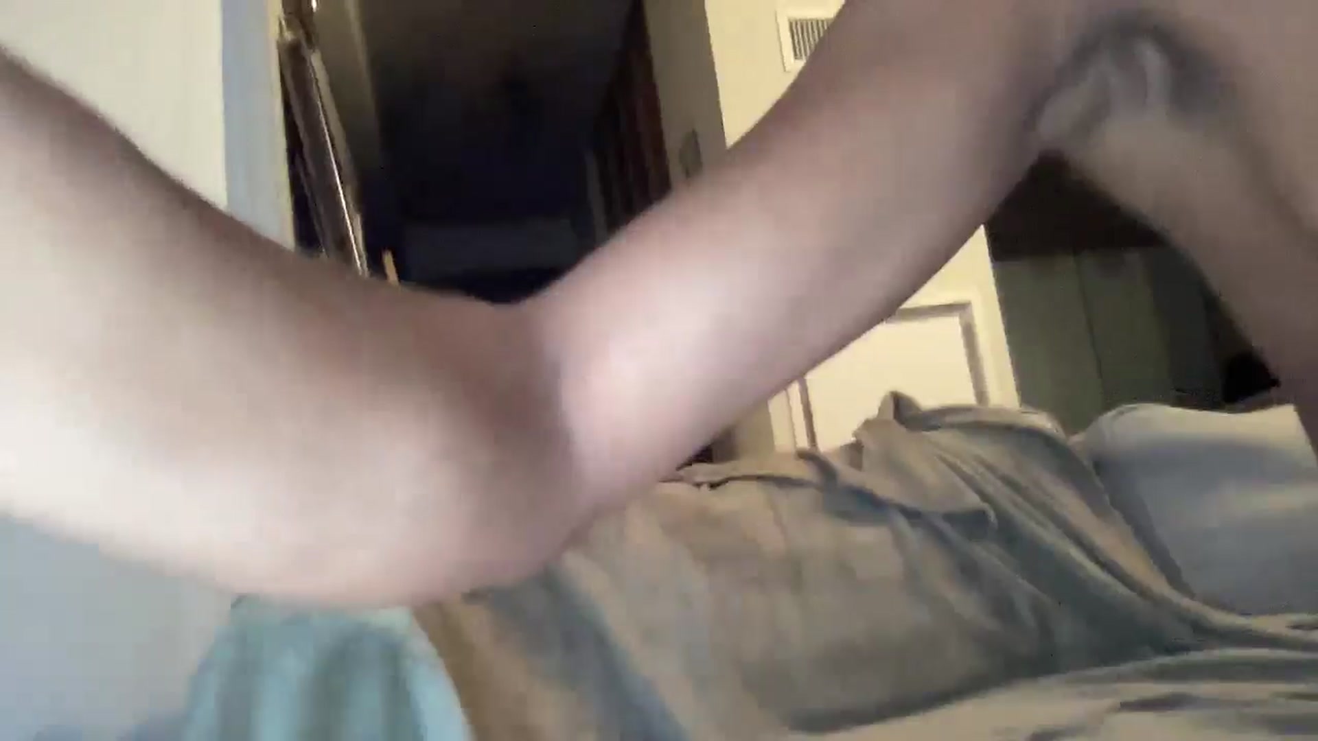 Gallery image thumbnail from EmiliaBrooks's myfreecams stream on, 10/31/2024, 22:24 image 20 of 20