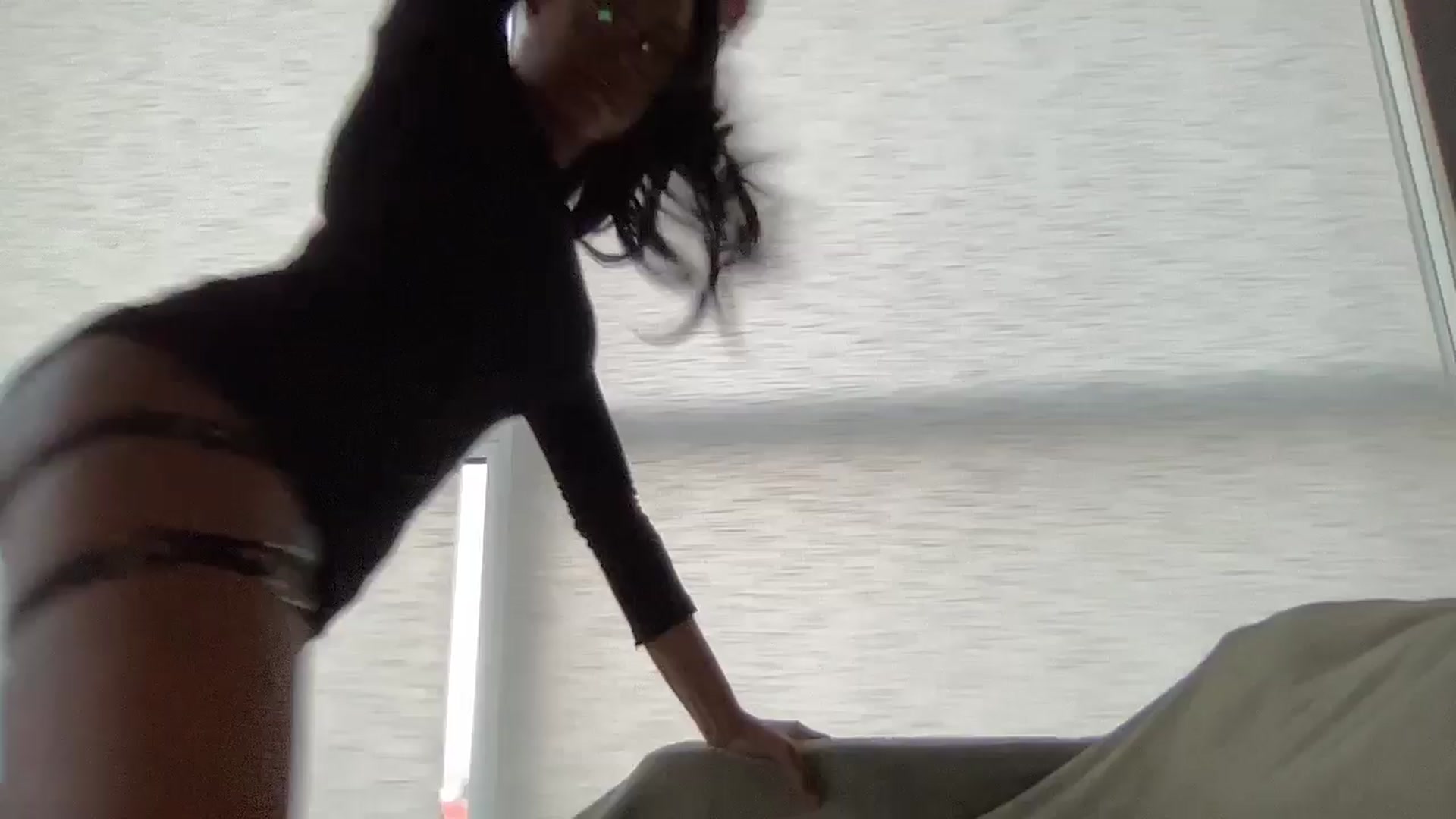 Gallery image thumbnail from EmiliaBrooks's myfreecams stream on, 11/06/2024, 24:04 image 3 of 20
