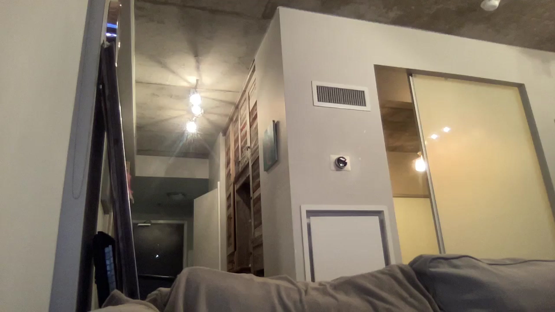 Gallery image thumbnail from EmiliaBrooks's myfreecams stream on, 05/16/2025, 03:20 image 10 of 20