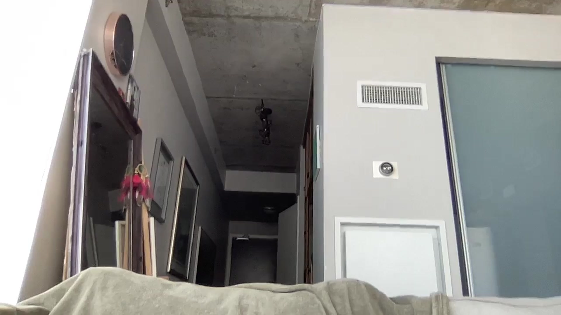 Gallery image thumbnail from EmiliaBrooks's myfreecams stream on, 05/26/2025, 20:24 image 10 of 20