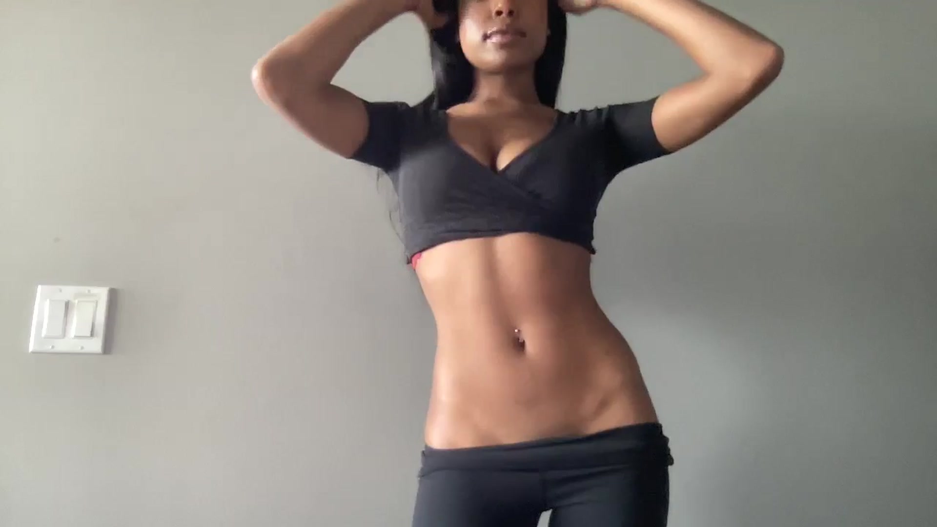 Gallery image thumbnail from EmiliaBrooks's myfreecams stream on, 08/13/2025, 18:23 image 3 of 20