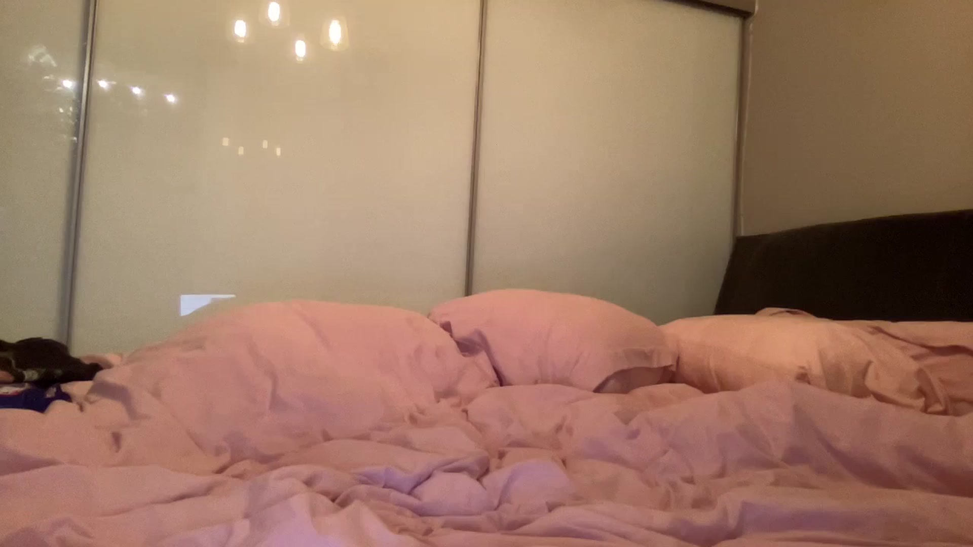 Gallery image thumbnail from EmiliaBrooks's myfreecams stream on, 10/24/2025, 01:39 image 6 of 20