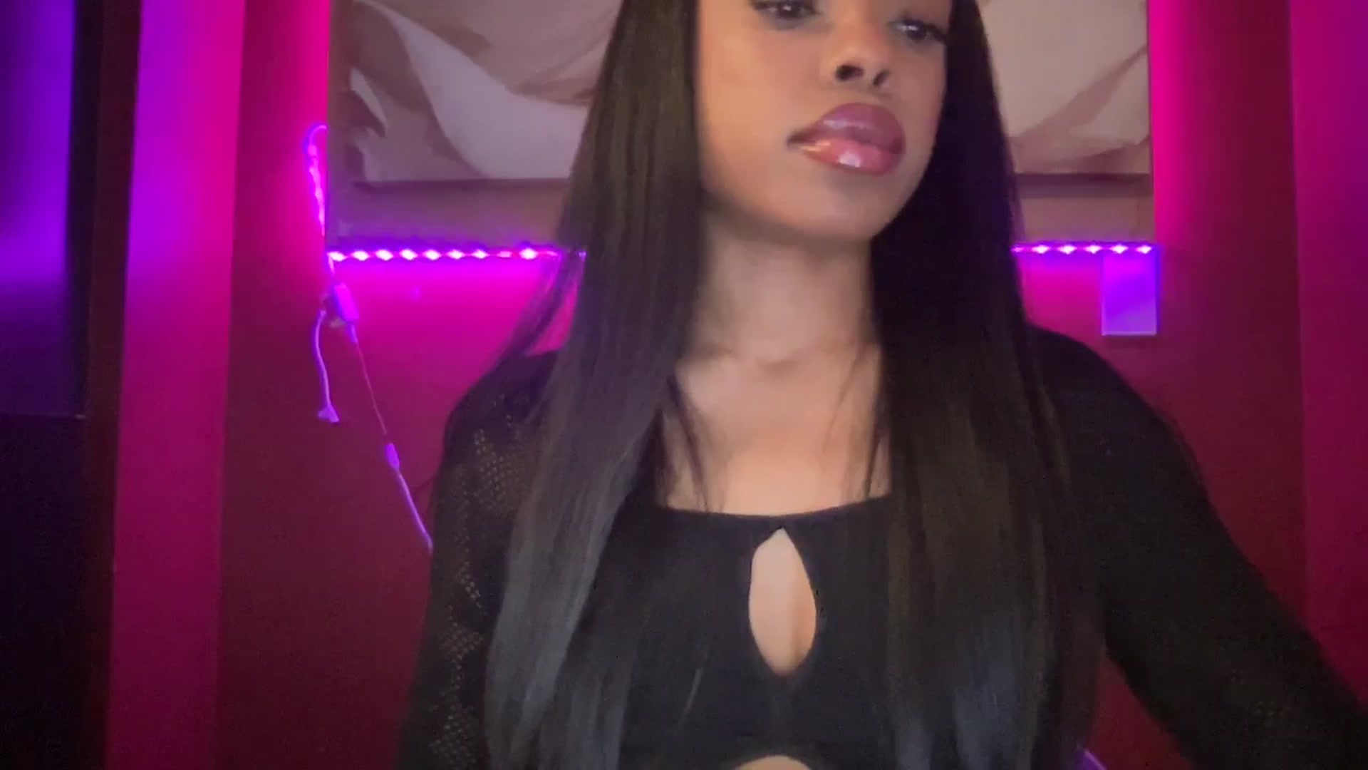 Gallery image thumbnail from EmiliaBrooks's myfreecams stream on, 12/30/2025, 02:21 image 14 of 20