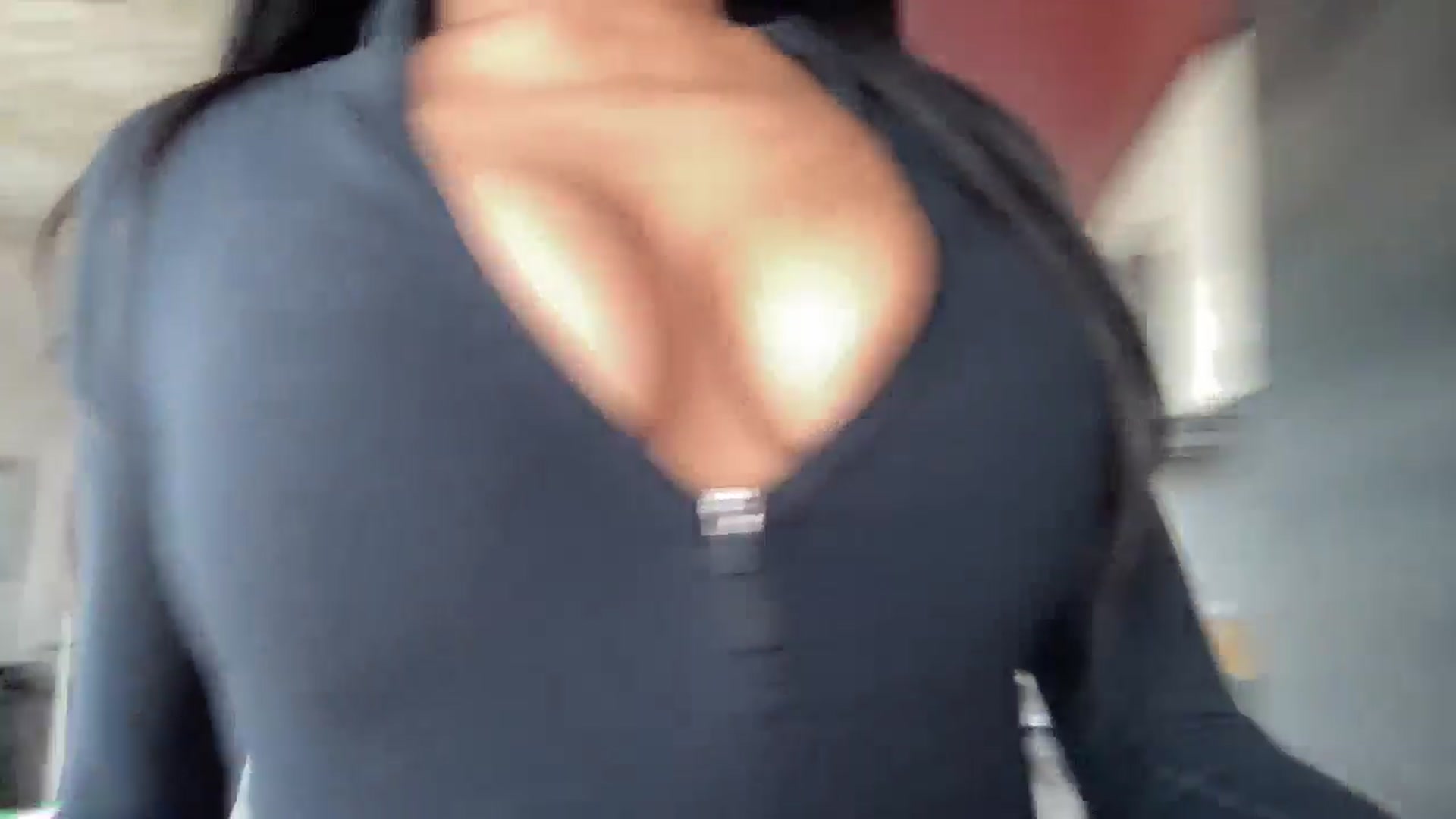 Gallery image thumbnail from EmiliaBrooks's myfreecams stream on, 03/12/2026, 20:32 image 15 of 20