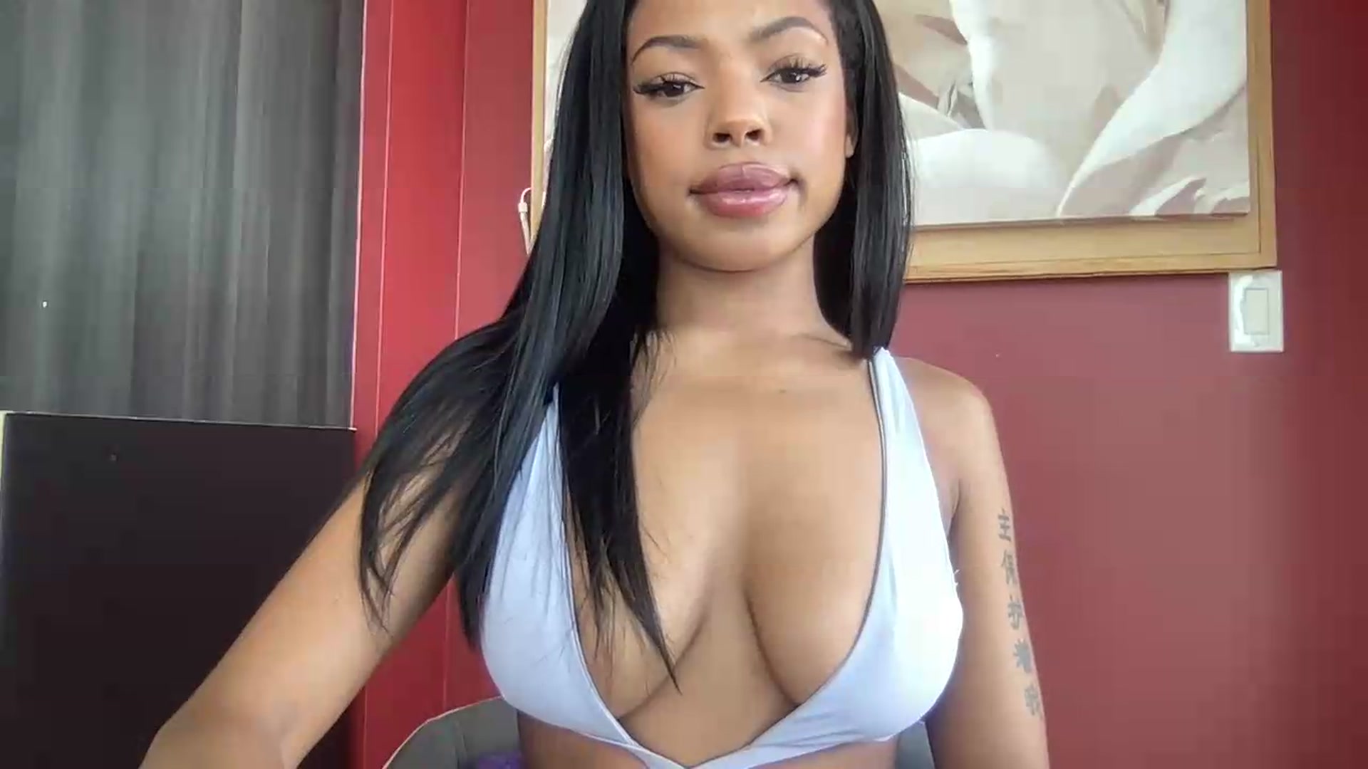 Gallery image thumbnail from EmiliaBrooks's myfreecams stream on, 06/02/2026, 15:22 image 16 of 20