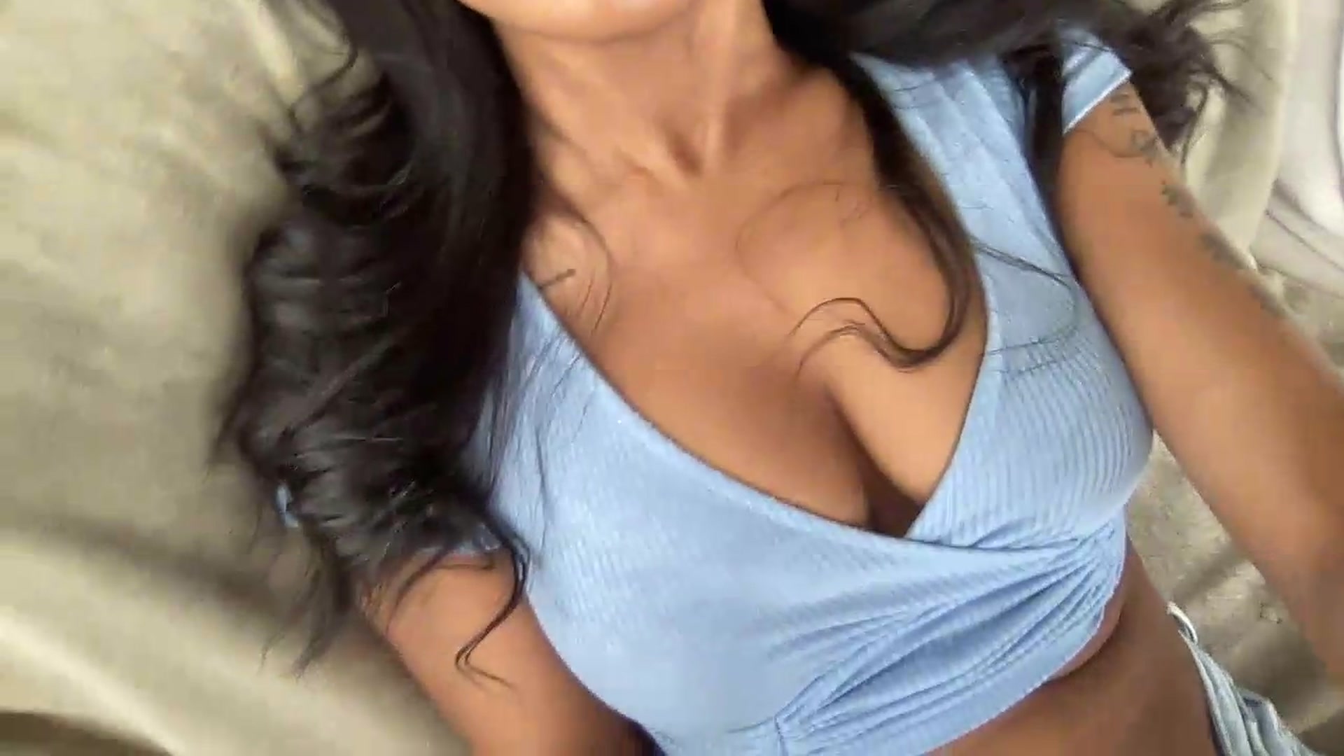 Gallery image thumbnail from EmiliaBrooks's myfreecams stream on, 06/12/2026, 17:56 image 14 of 20