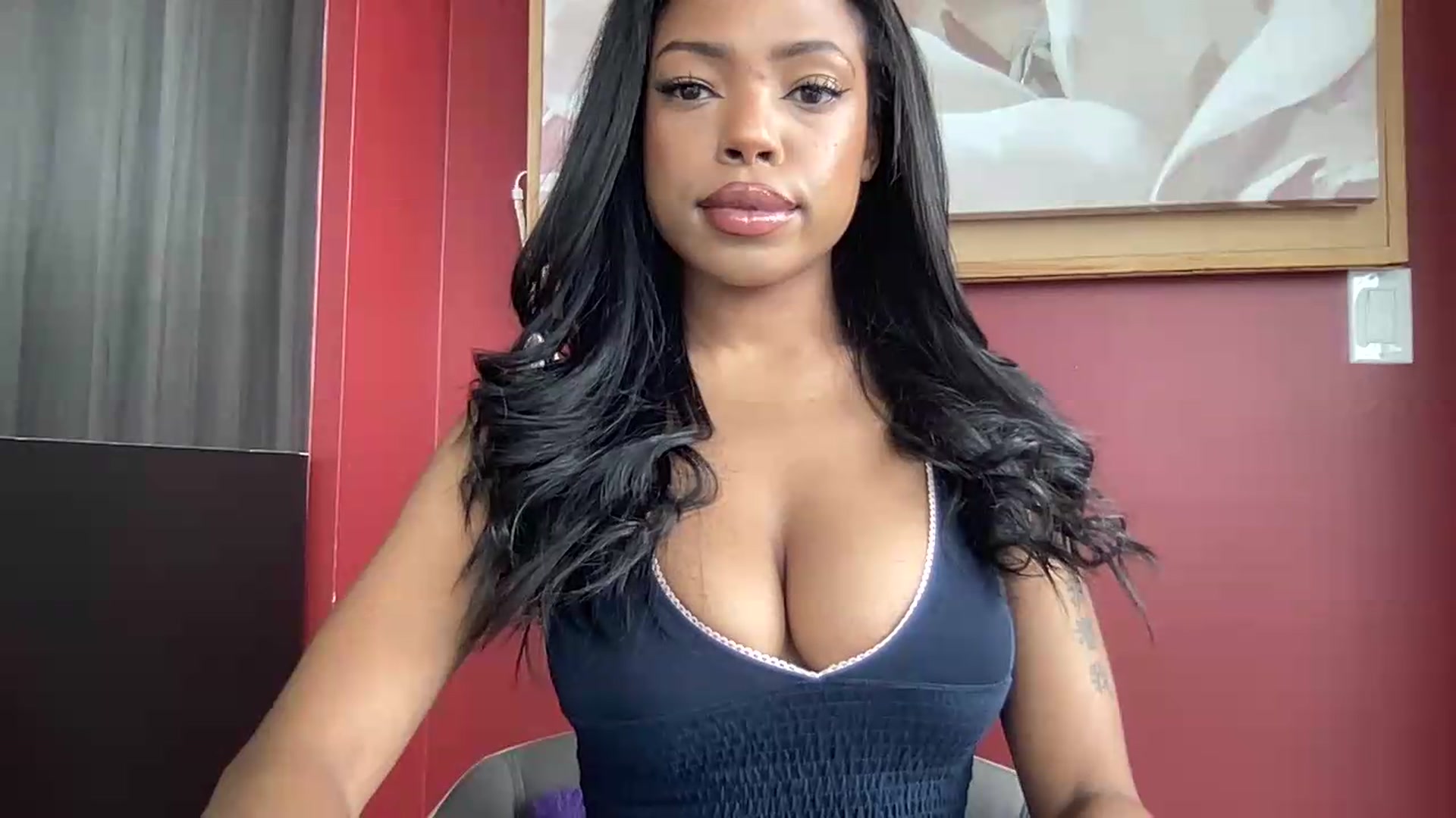 Gallery image thumbnail from EmiliaBrooks's myfreecams stream on, 06/15/2026, 18:20 image 8 of 20