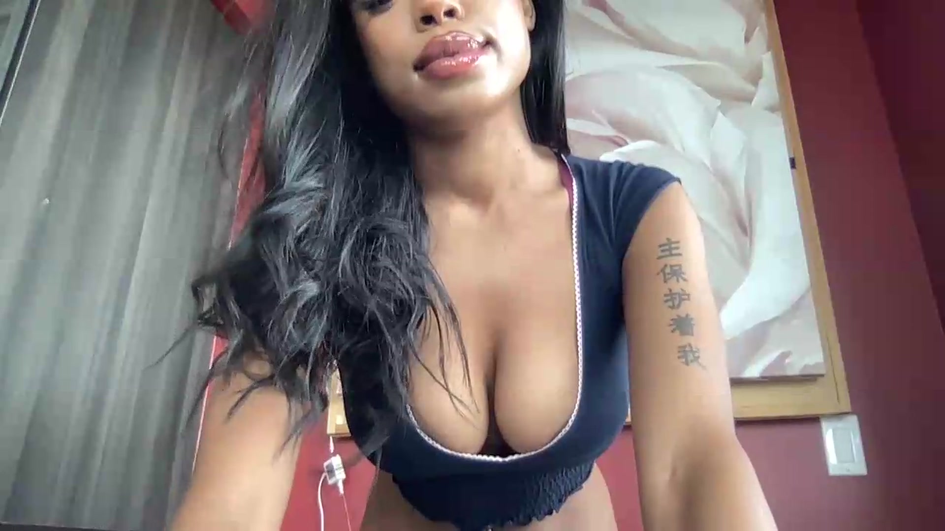 Gallery image thumbnail from EmiliaBrooks's myfreecams stream on, 06/15/2026, 20:46 image 20 of 20