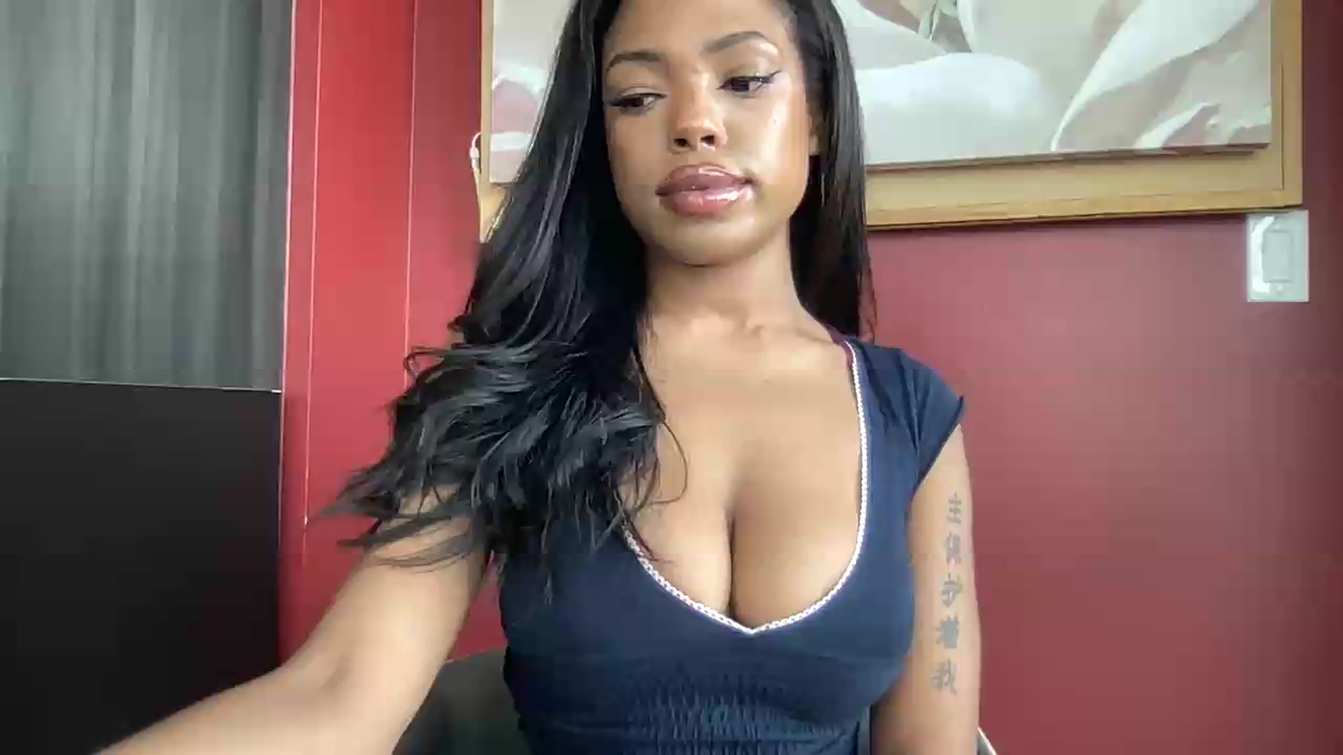 Gallery image thumbnail from EmiliaBrooks's myfreecams stream on, 06/15/2026, 21:59 image 1 of 20