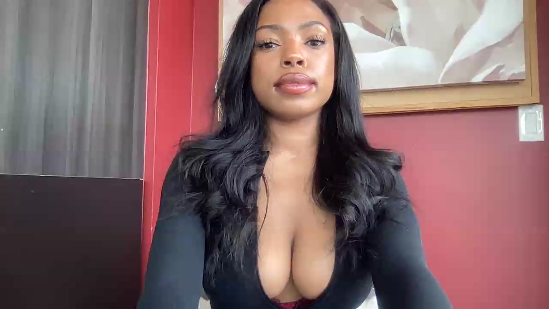 Gallery image thumbnail from EmiliaBrooks's myfreecams stream on, 06/26/2026, 19:11 image 1 of 20