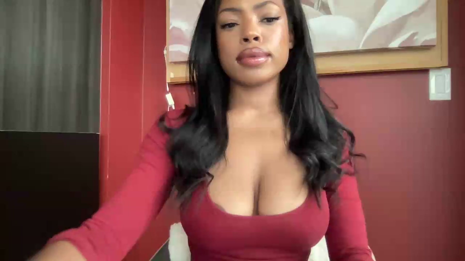 Gallery image thumbnail from EmiliaBrooks's myfreecams stream on, 07/15/2026, 20:54 image 2 of 20
