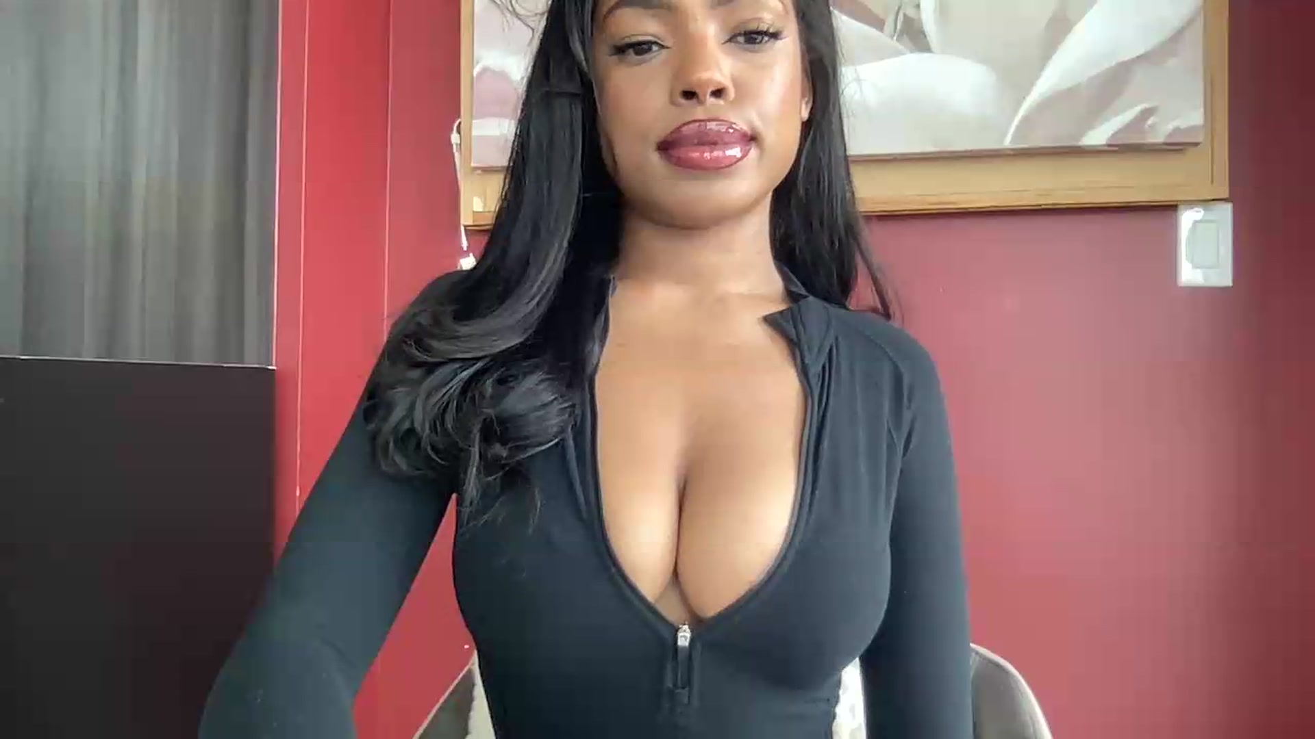 Gallery image thumbnail from EmiliaBrooks's myfreecams stream on, 07/22/2026, 17:59 image 4 of 20