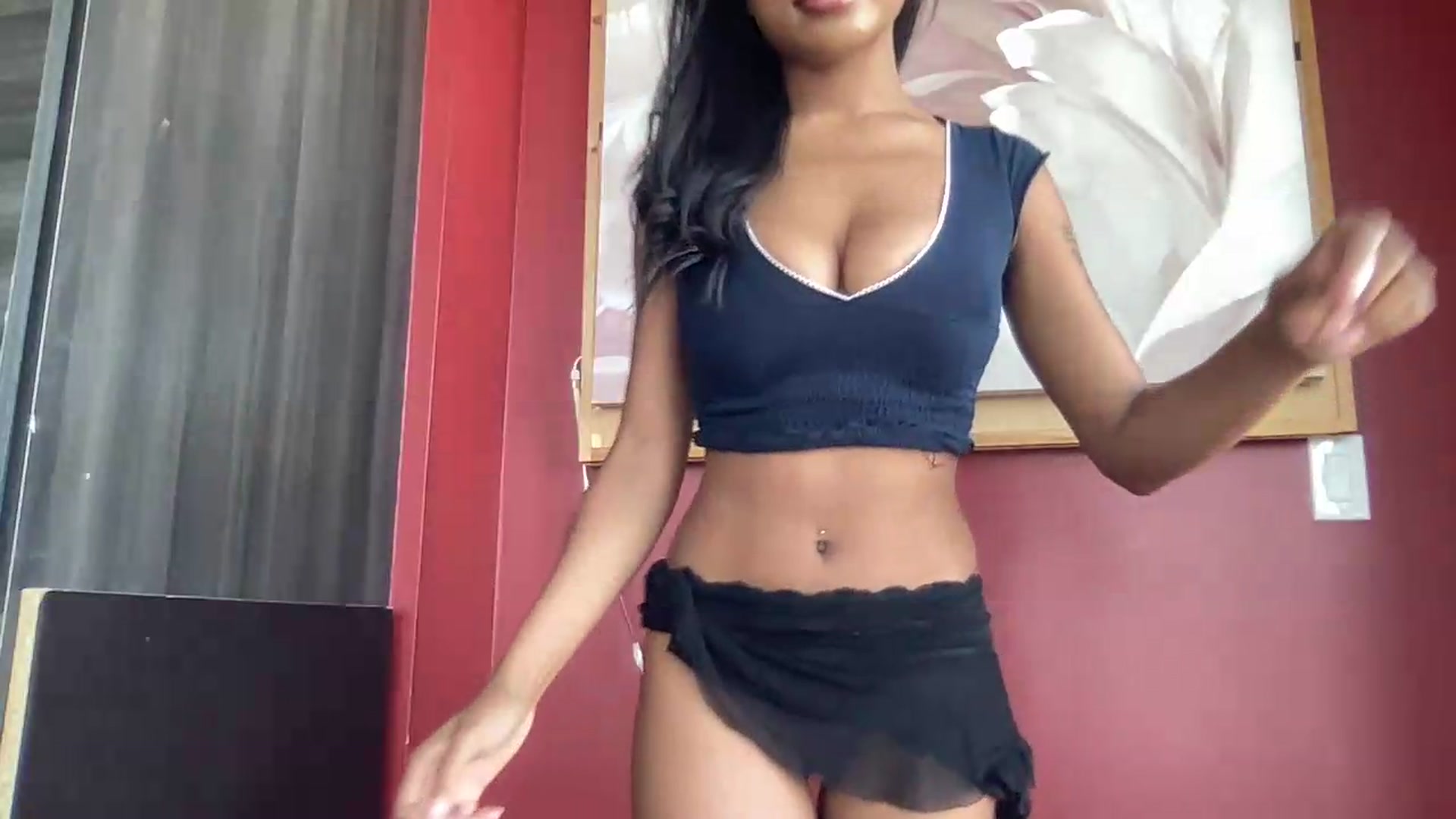 Gallery image thumbnail from EmiliaBrooks's myfreecams stream on, 07/31/2026, 21:04 image 13 of 20