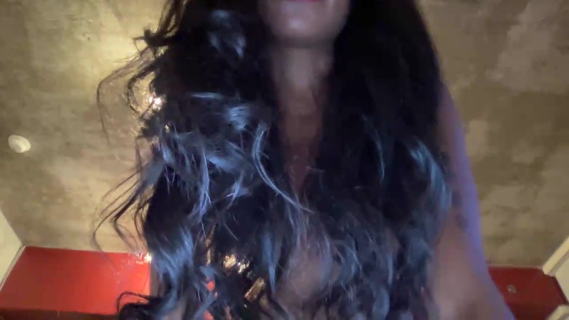Gallery image thumbnail from EmiliaBrooks's myfreecams stream on, 09/05/2026, 01:49 image 5 of 20