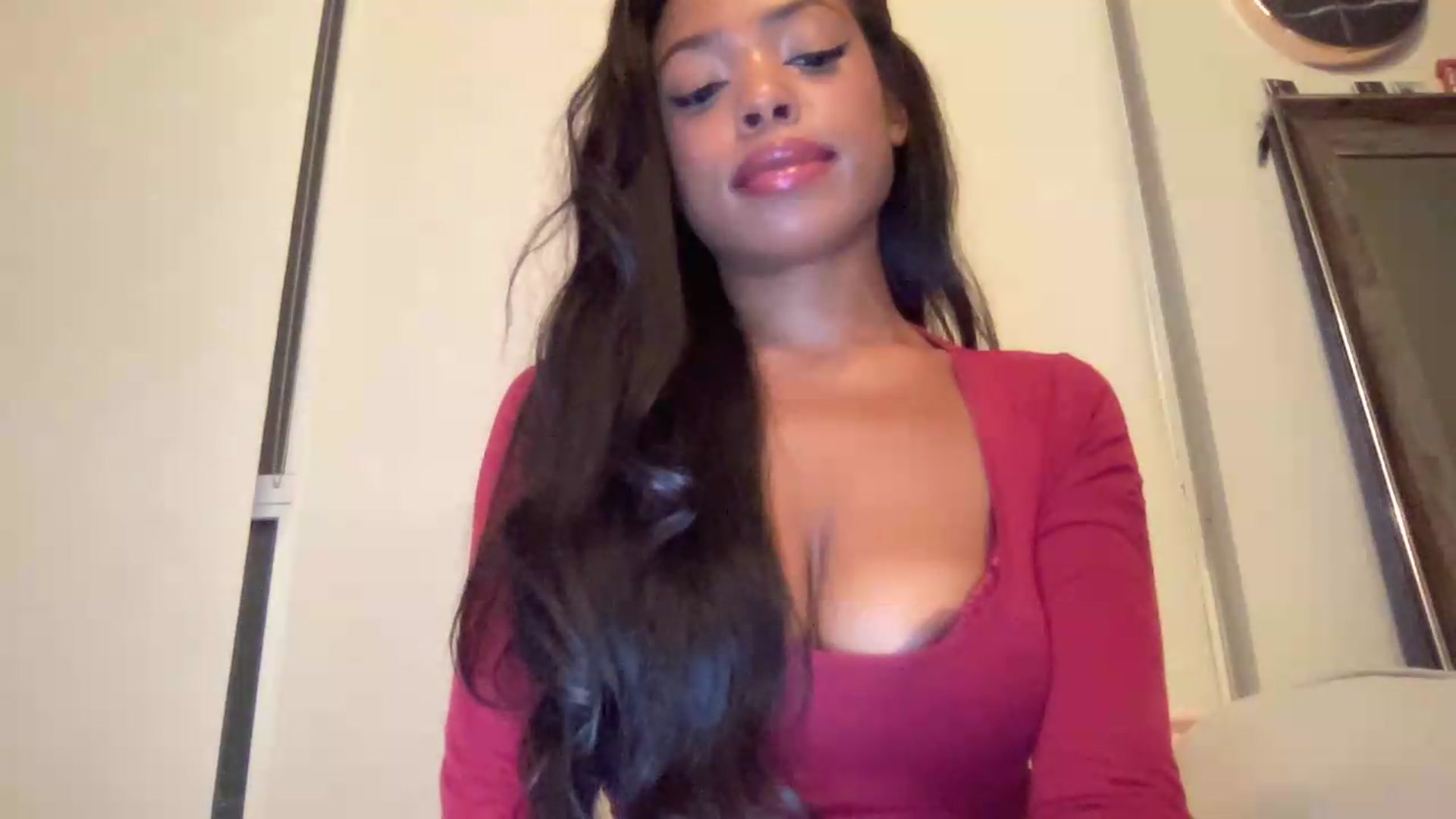Gallery image thumbnail from EmiliaBrooks's myfreecams stream on, 09/05/2026, 01:49 image 10 of 20