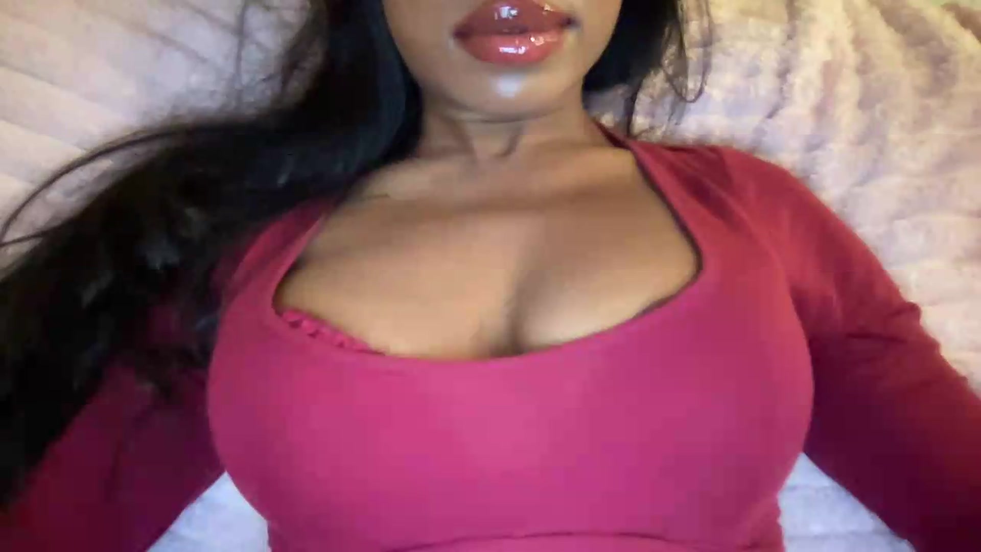 Gallery image thumbnail from EmiliaBrooks's myfreecams stream on, 09/14/2026, 02:27 image 14 of 20