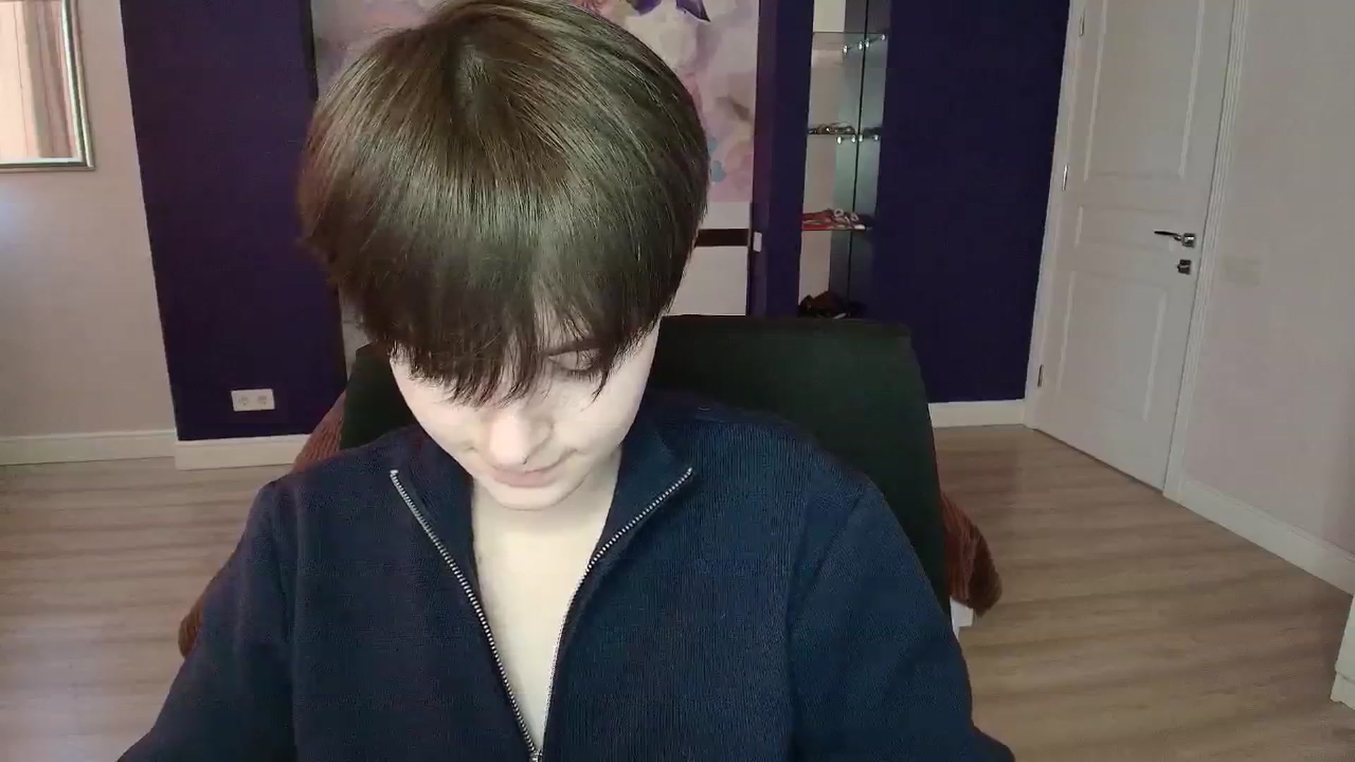 Gallery image thumbnail from EmiliaYours's myfreecams stream on, 03/11/2025, 14:01 image 3 of 20