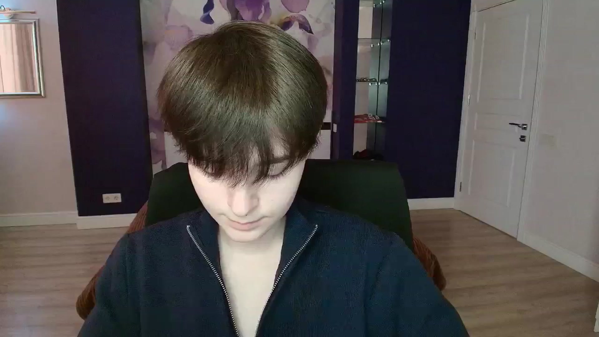 Gallery image thumbnail from EmiliaYours's myfreecams stream on, 03/11/2025, 14:01 image 13 of 20