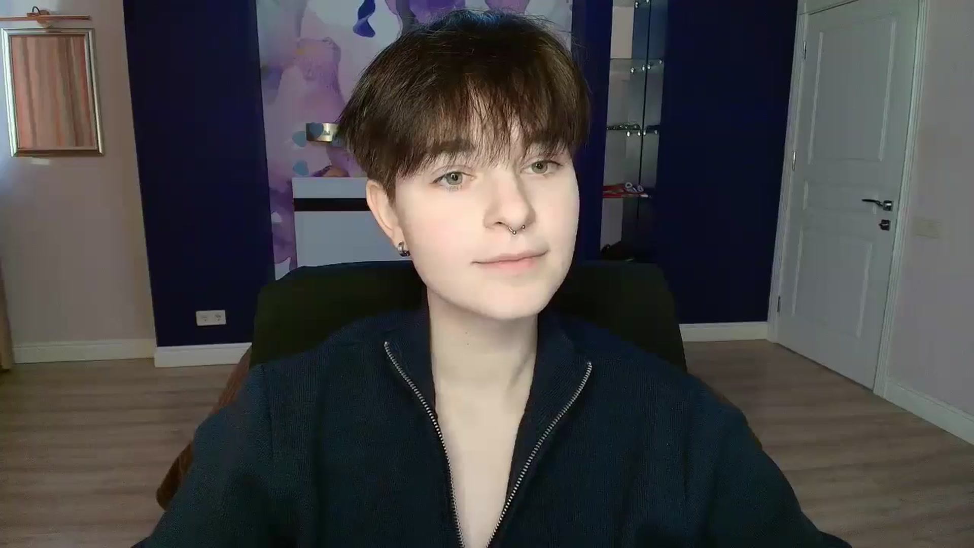Gallery image thumbnail from EmiliaYours's myfreecams stream on, 03/11/2025, 15:40 image 6 of 20