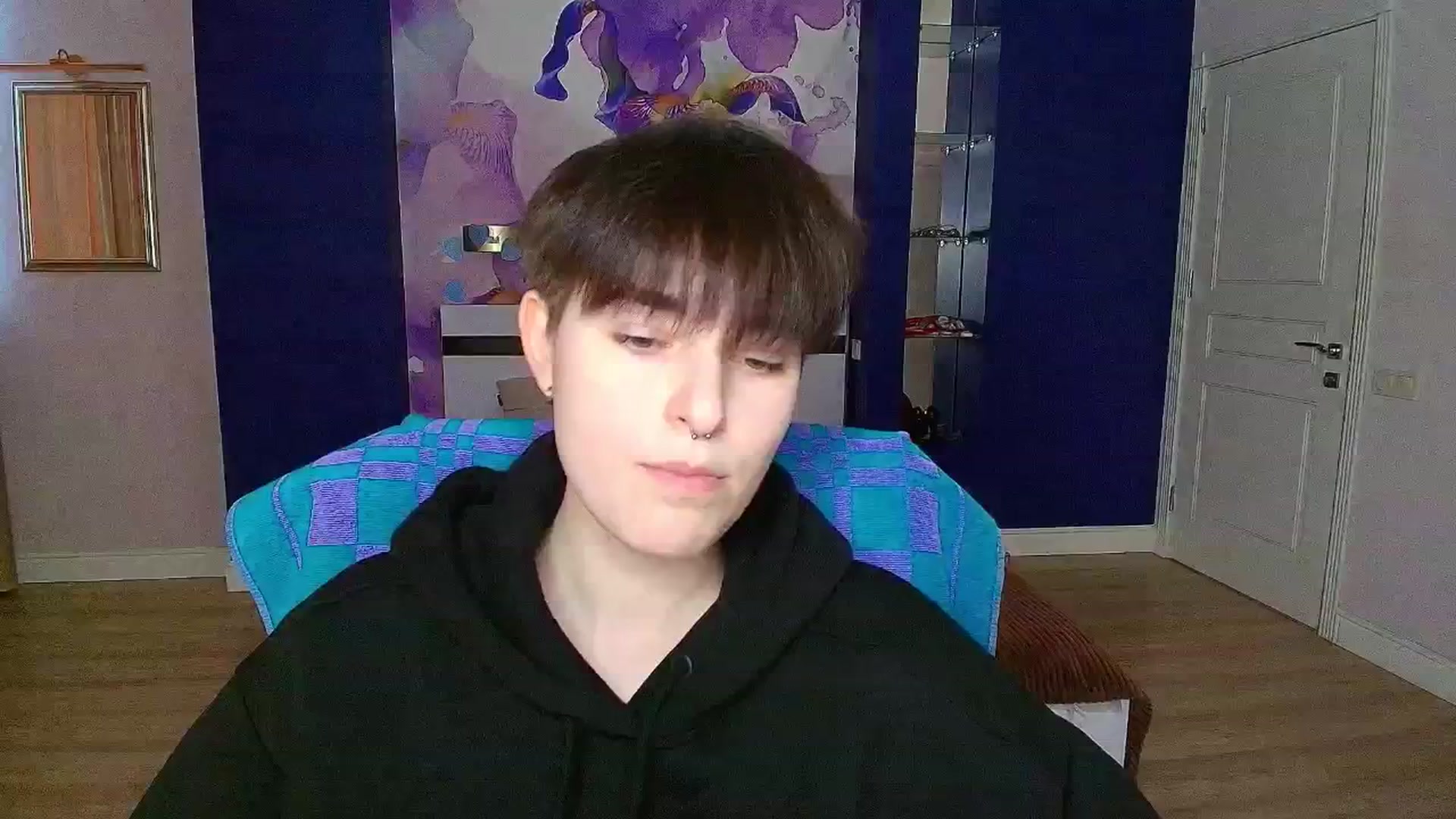 Gallery image thumbnail from EmiliaYours's myfreecams stream on, 03/17/2025, 13:50 image 14 of 20