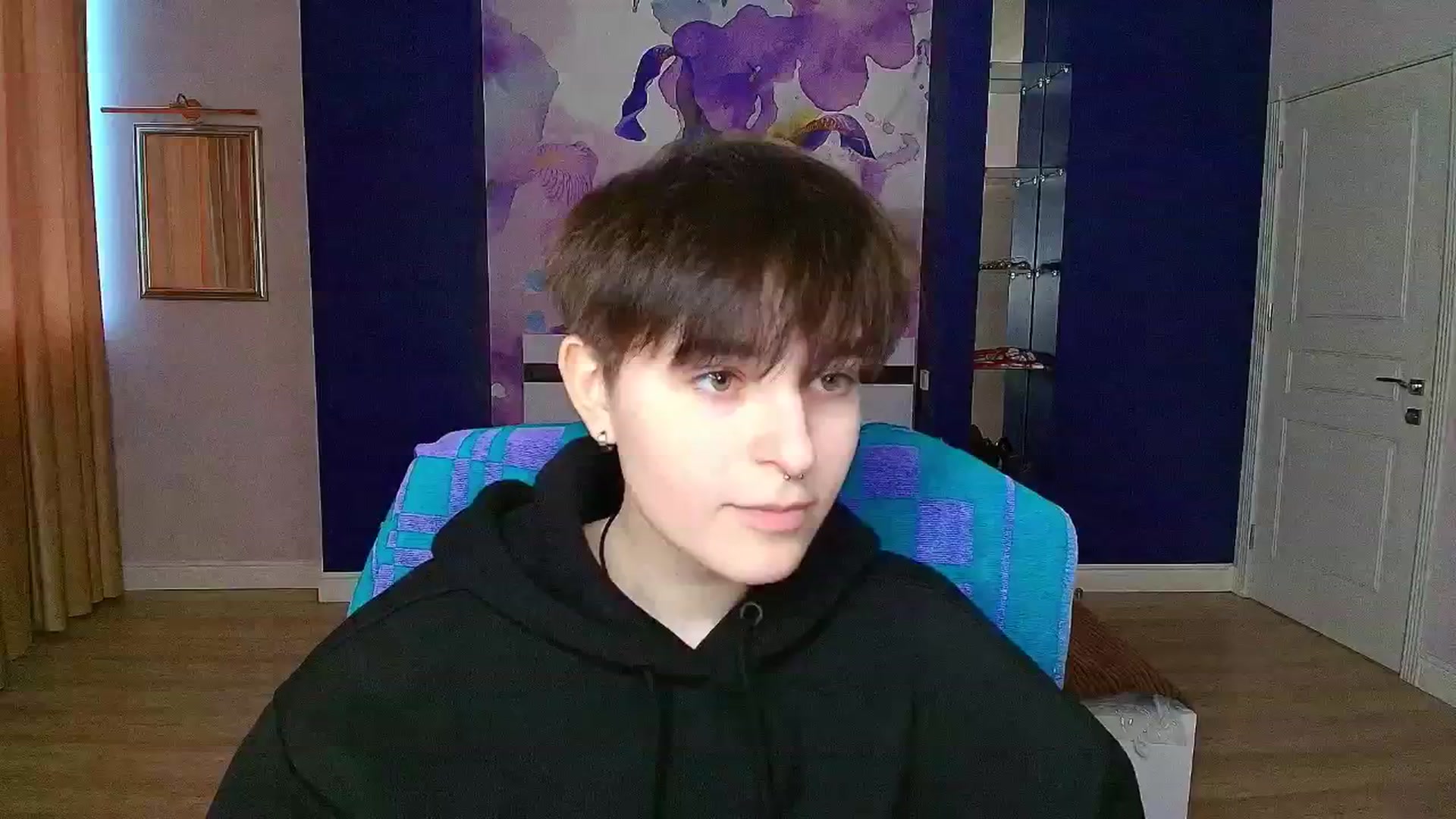 Gallery image thumbnail from EmiliaYours's myfreecams stream on, 03/17/2025, 13:50 image 1 of 20