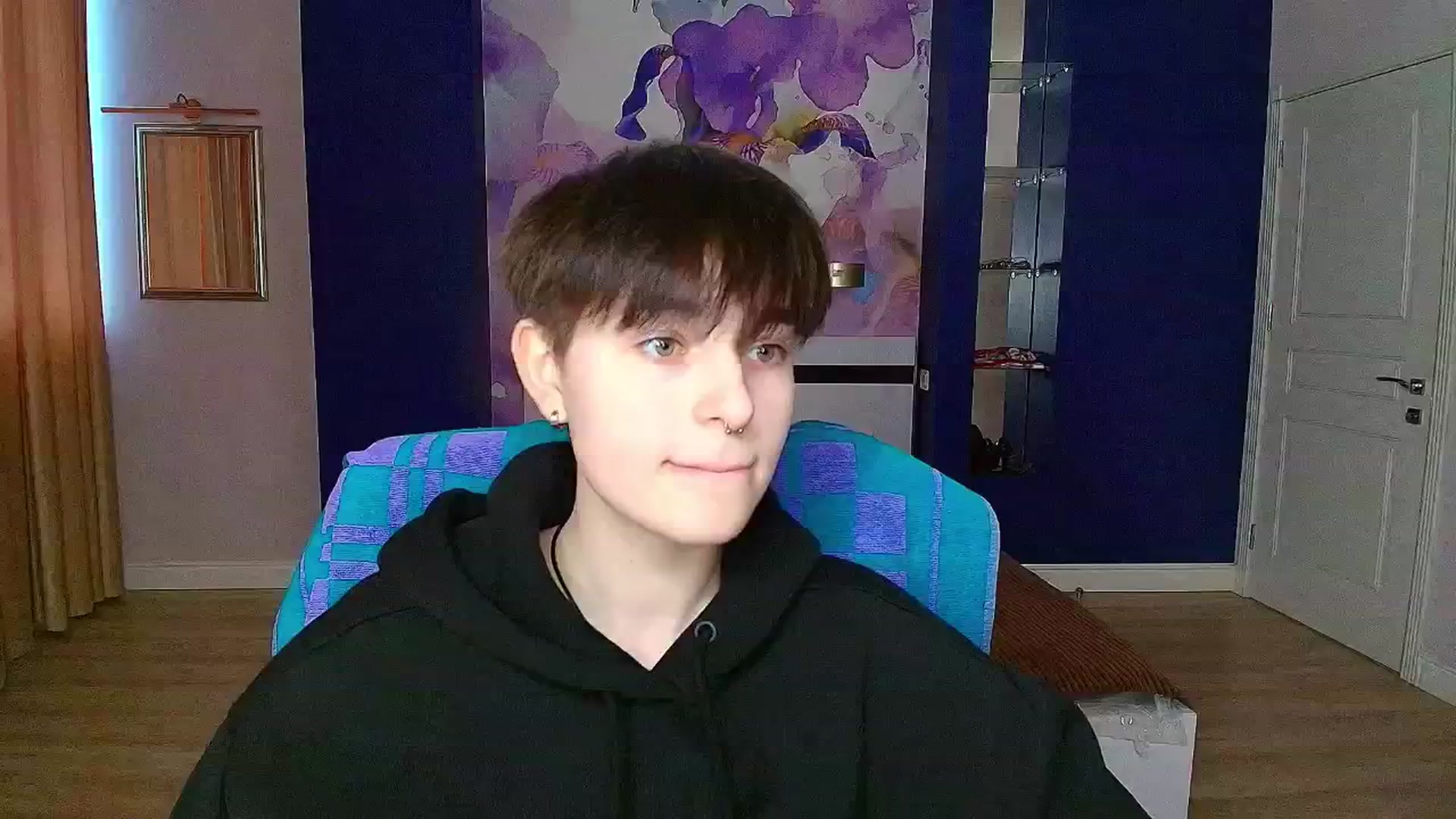 Gallery image thumbnail from EmiliaYours's myfreecams stream on, 03/17/2025, 13:50 image 2 of 20