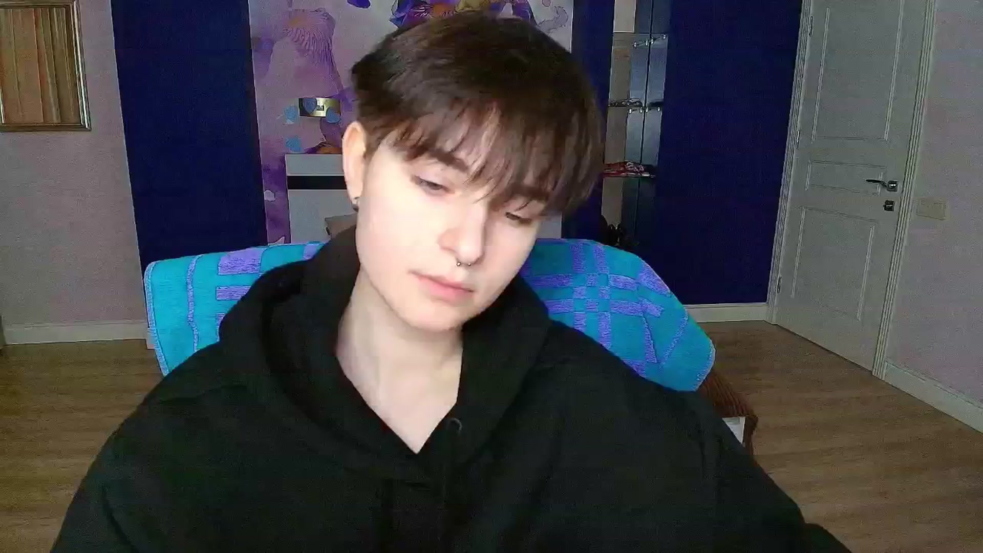 Gallery image thumbnail from EmiliaYours's myfreecams stream on, 03/17/2025, 14:59 image 6 of 20