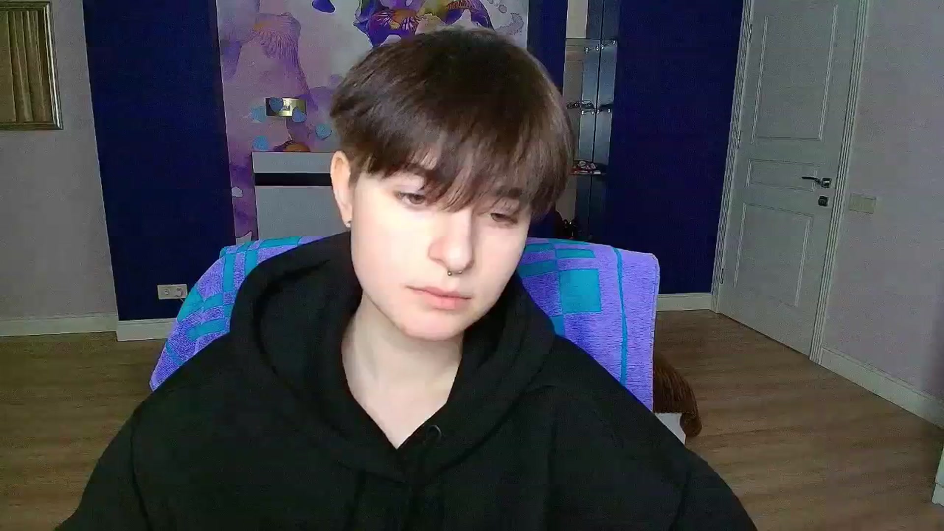 Gallery image thumbnail from EmiliaYours's myfreecams stream on, 03/17/2025, 16:23 image 8 of 20