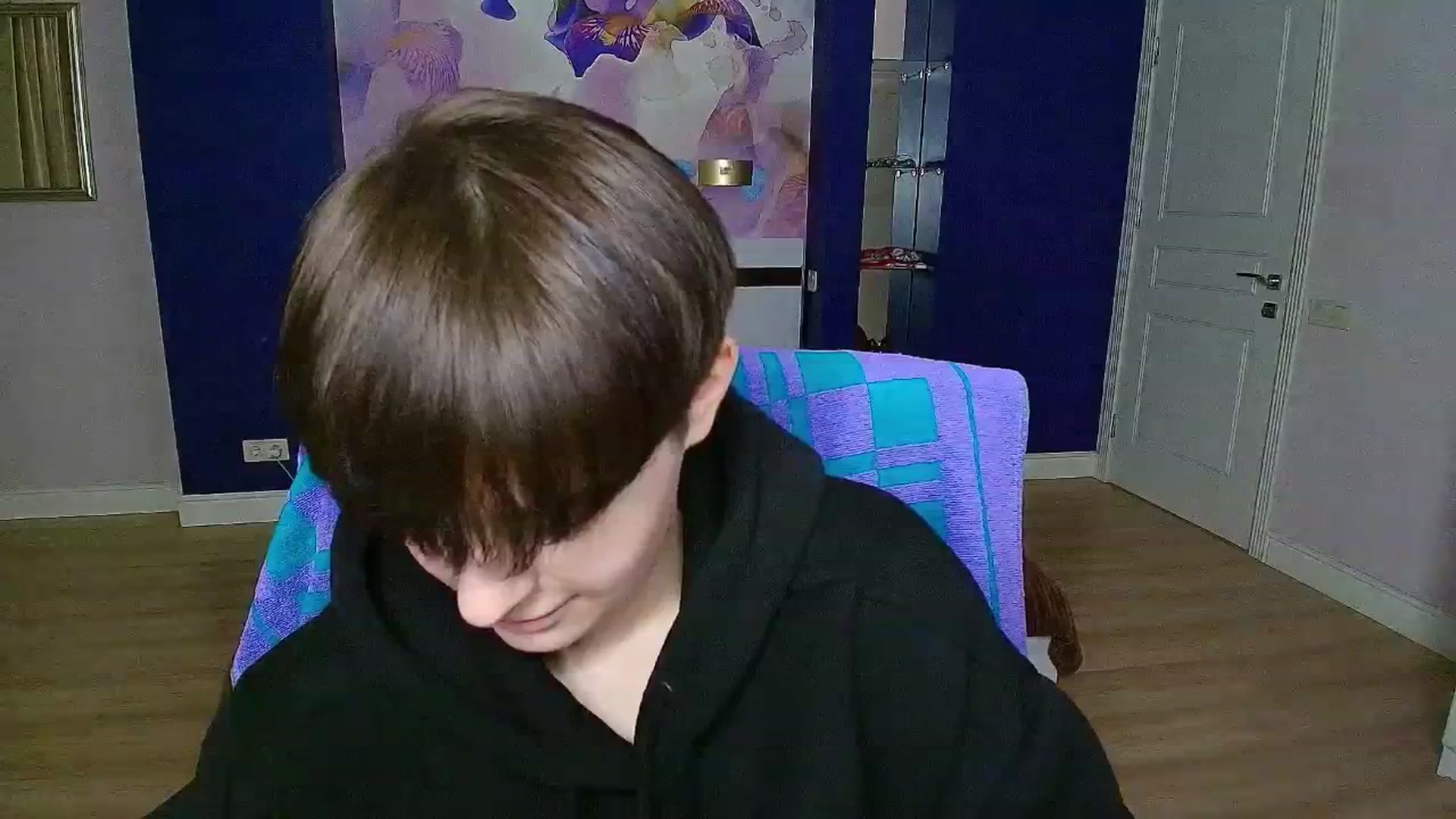 Gallery image thumbnail from EmiliaYours's myfreecams stream on, 03/17/2025, 16:23 image 17 of 20